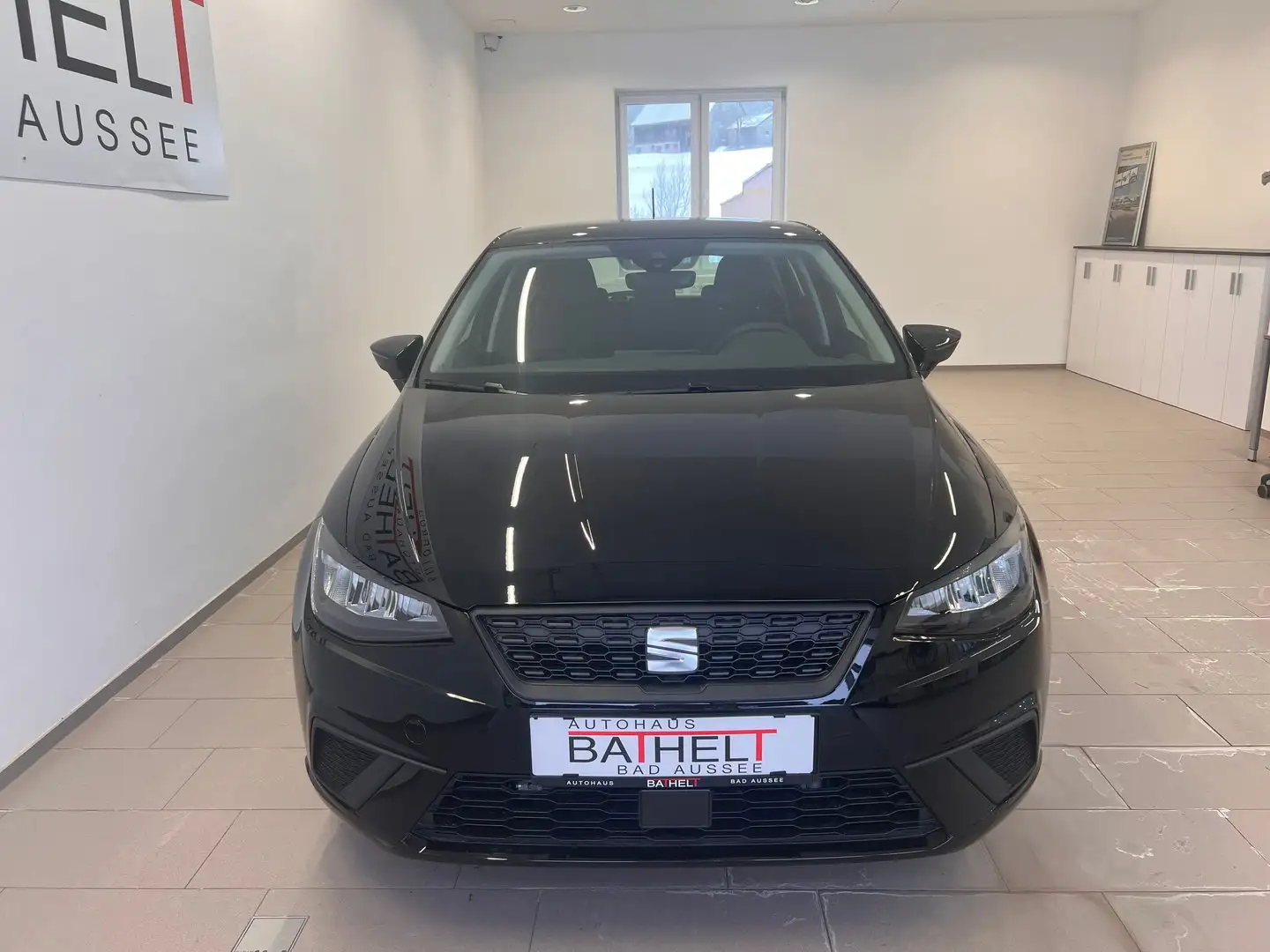 SEAT Ibiza Reference Edition 1.0 TSI Schwarz - 2