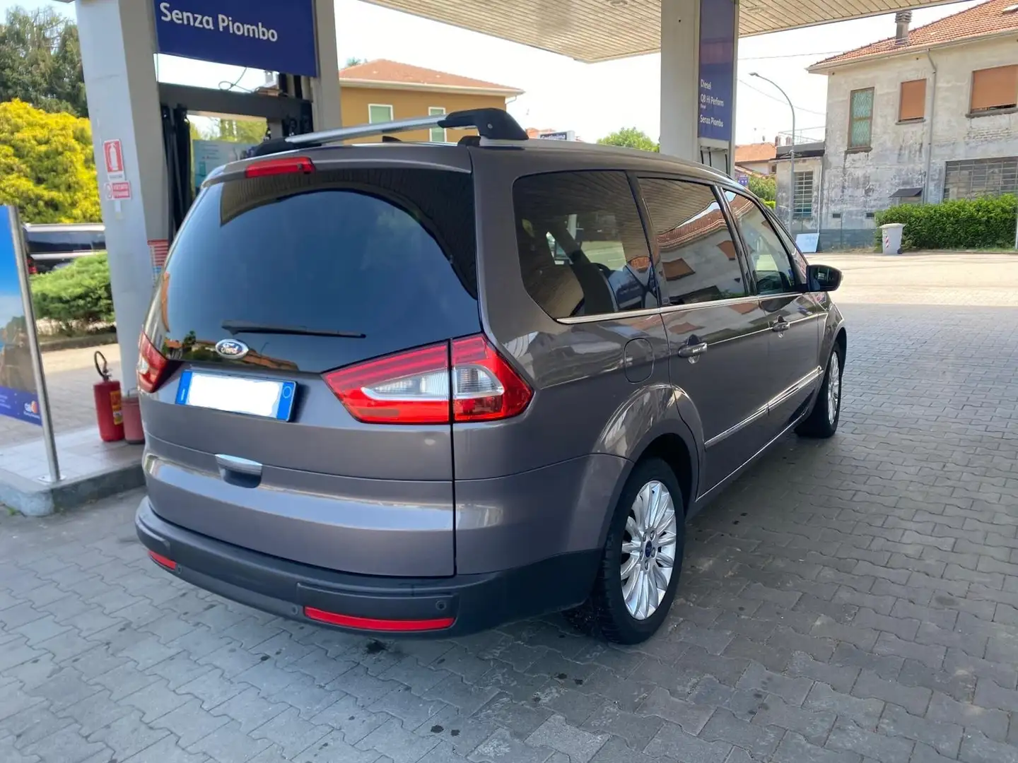 Ford Galaxy Titanium 2.0 tdci - 2
