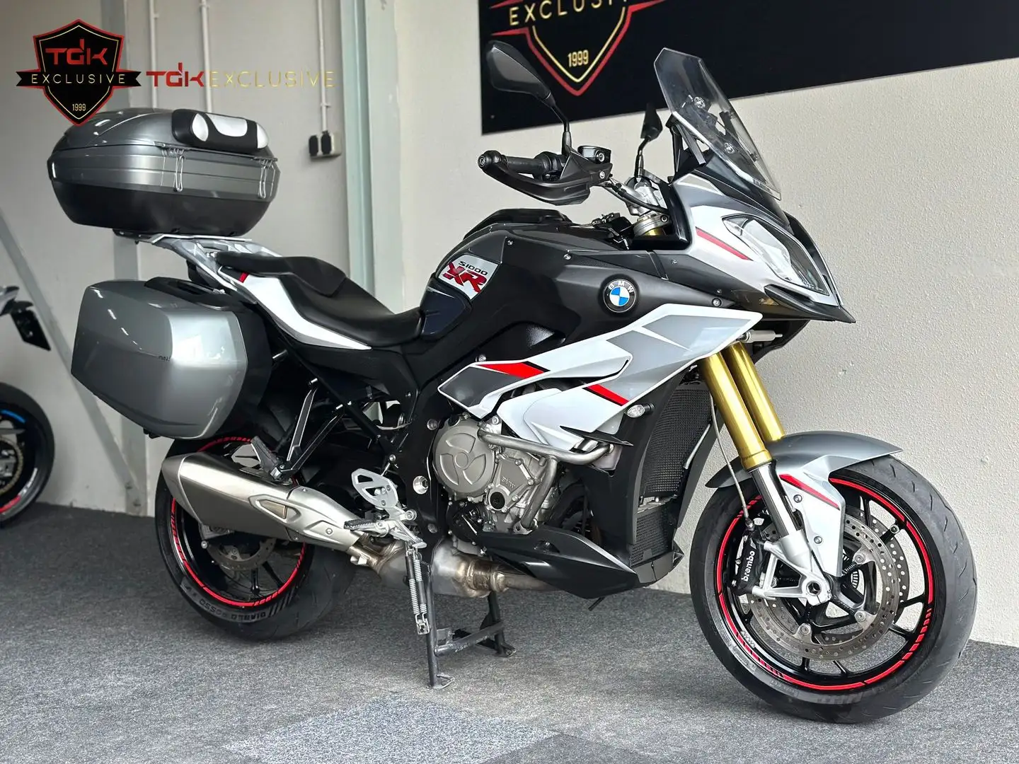 BMW S 1000 XR Grijs - 1