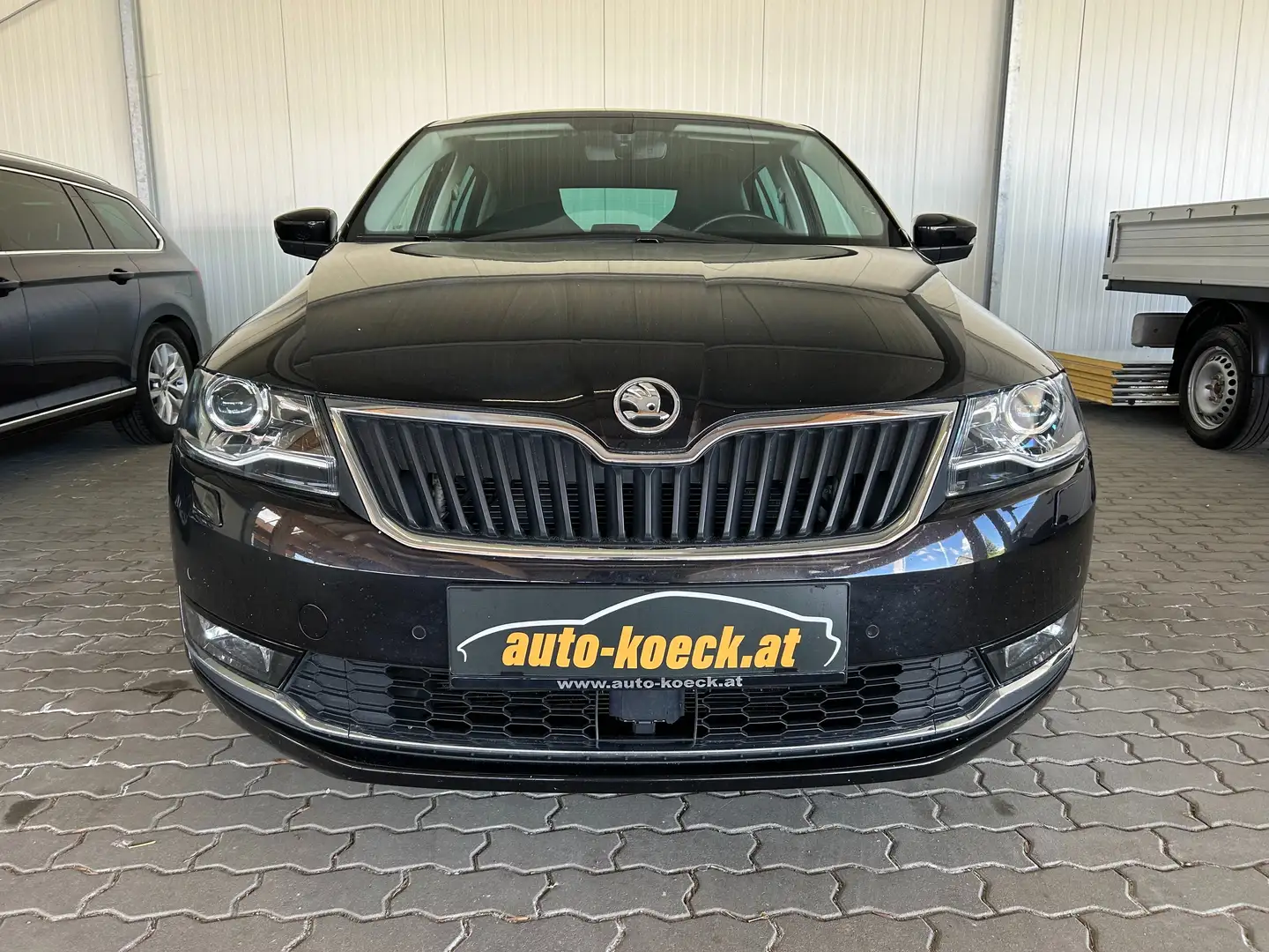 Skoda Rapid/Spaceback Ambition Zwart - 2