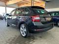 Skoda Rapid/Spaceback Ambition Zwart - thumbnail 6