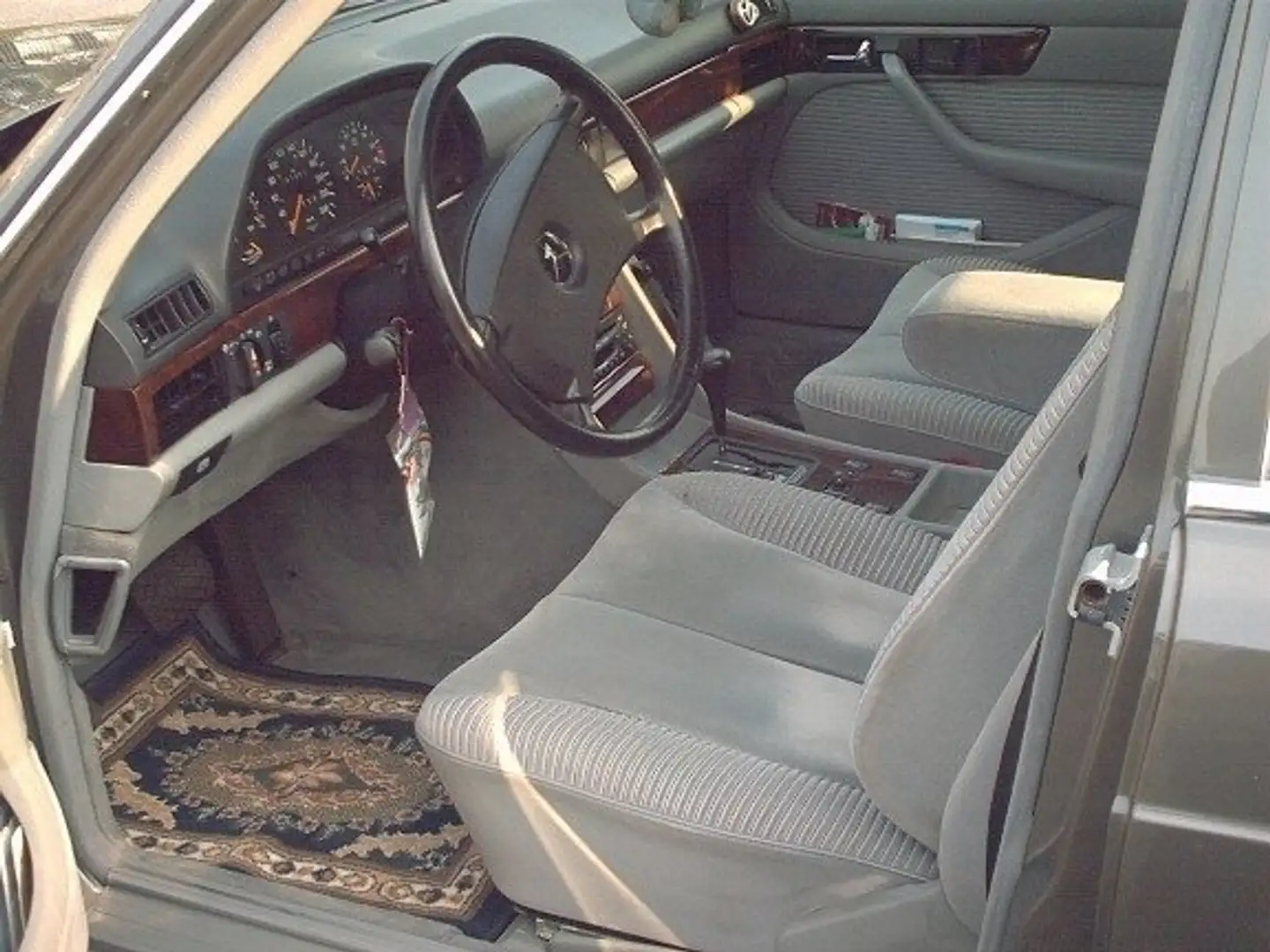 Mercedes-Benz S 300 300 SE - 2