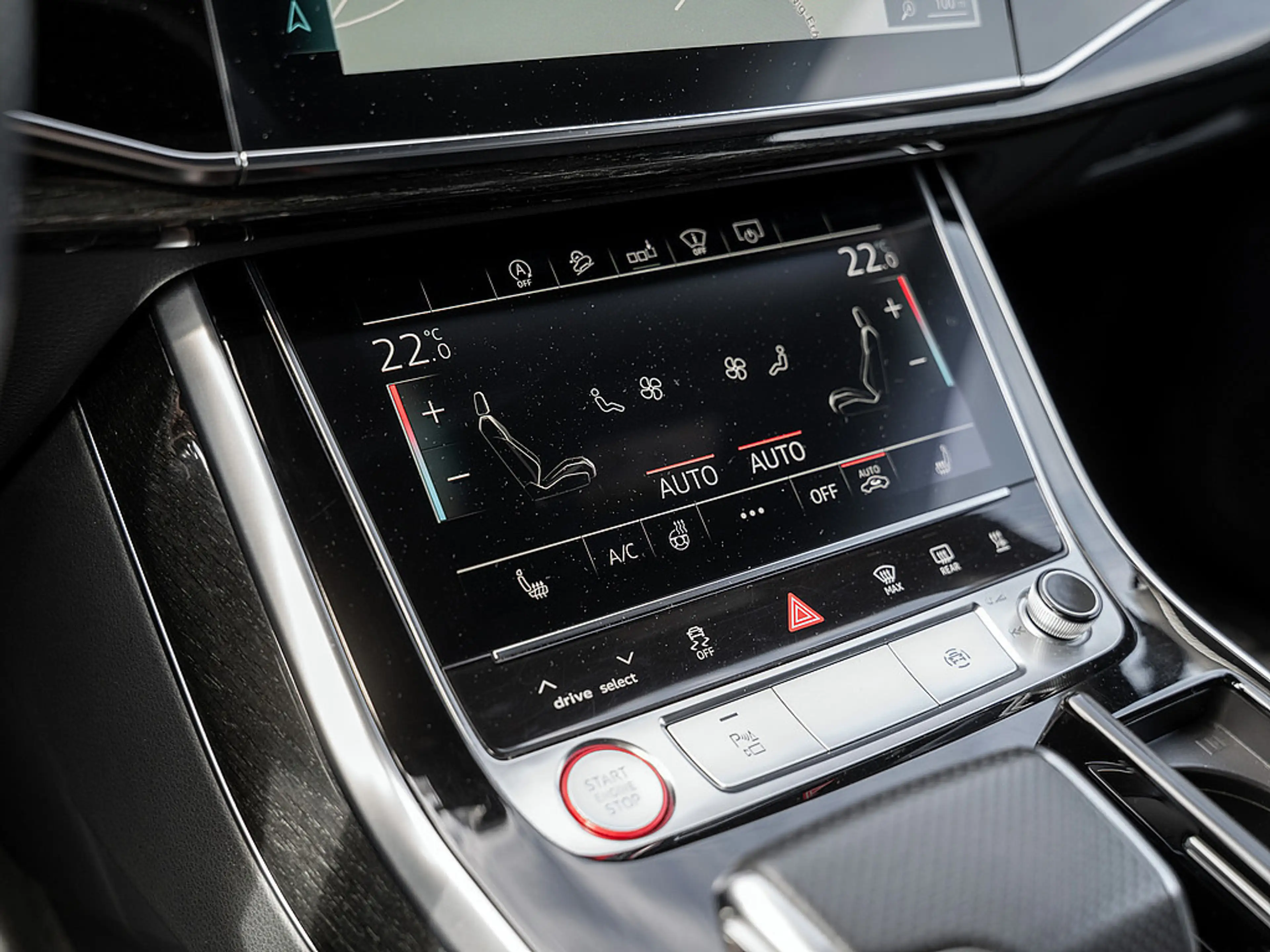 Audi SQ7 4.0 TDI quattro AHK HUD MATRIX STHZG 360° — photo 9