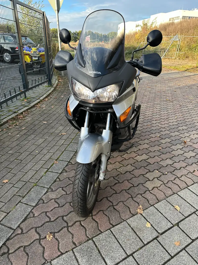 Honda XL 1000 Schöne  Honda Varadero XL 1000 V Aus 1.Hand Ezüst - 2