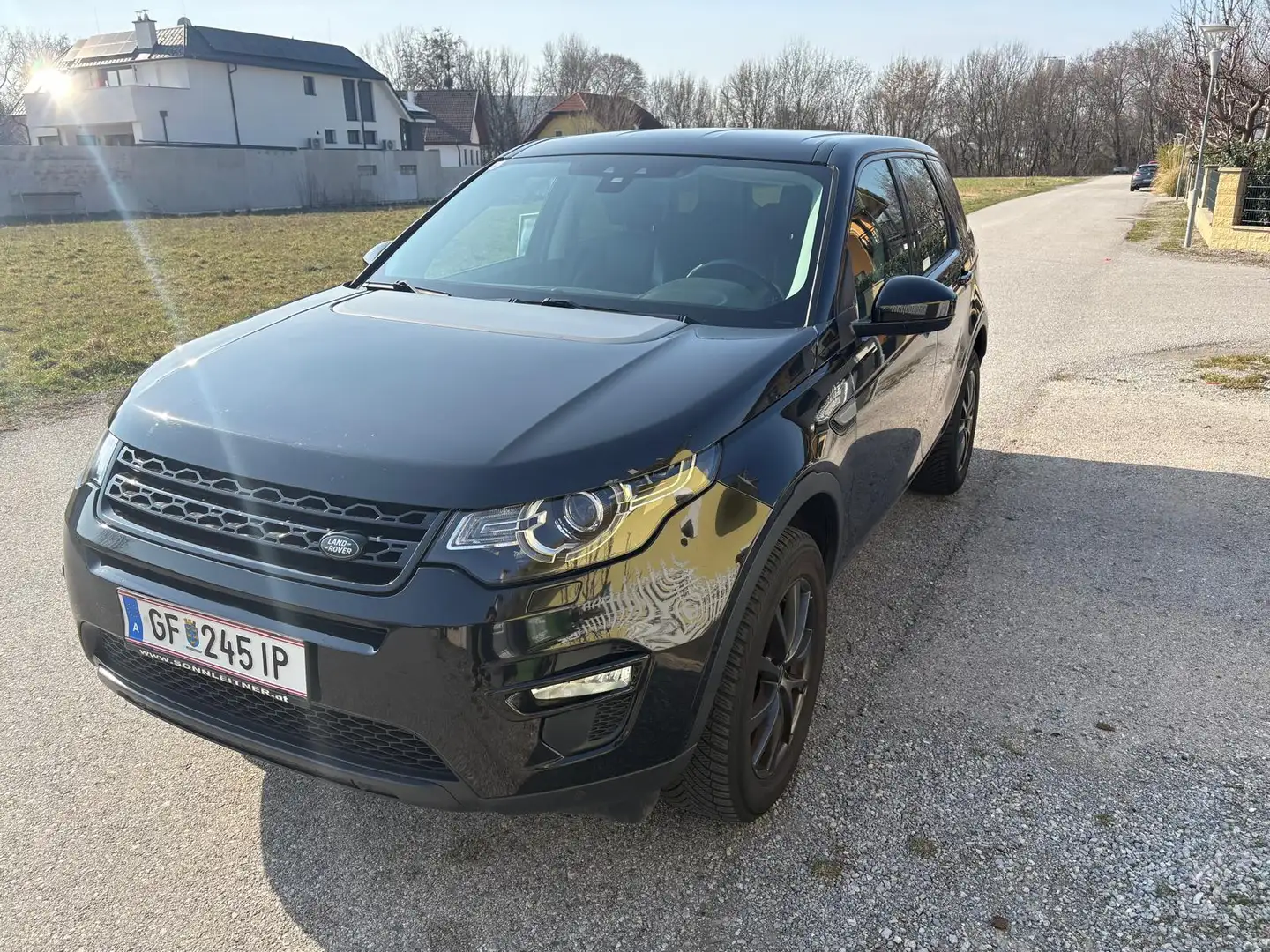 Land Rover Discovery Sport 2,0 TD4 4WD - 2