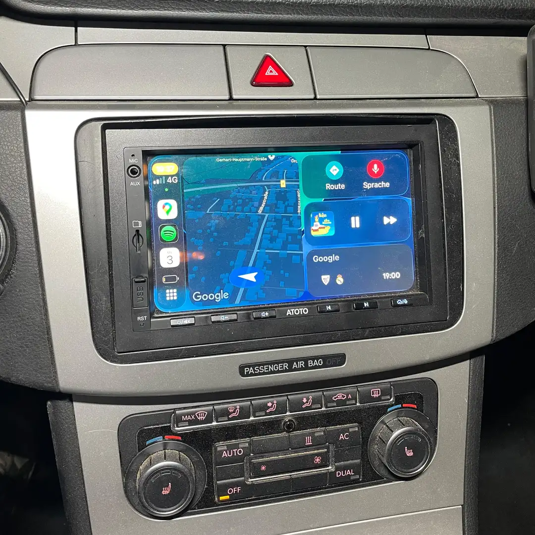 Volkswagen Passat Variant Passat Variant Diesel 2.0 TDI DPF B6 3C Brązowy - 2