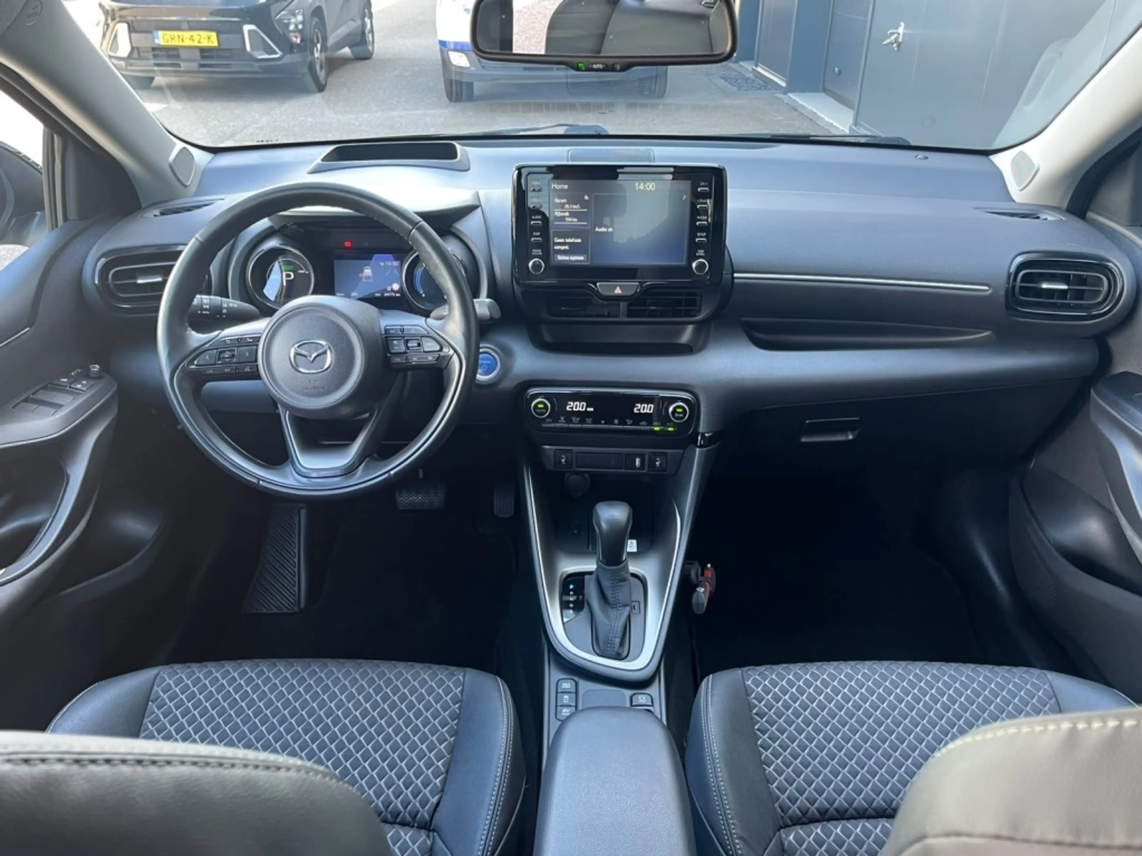 Mazda 2 Hybrid 1.5 Select / Complete uitvoering / Afneemba — photo 4