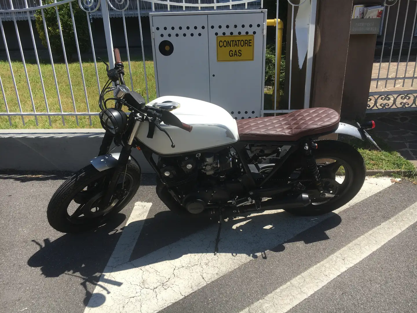 Honda CB 750 Cafè racer Blanco - 1