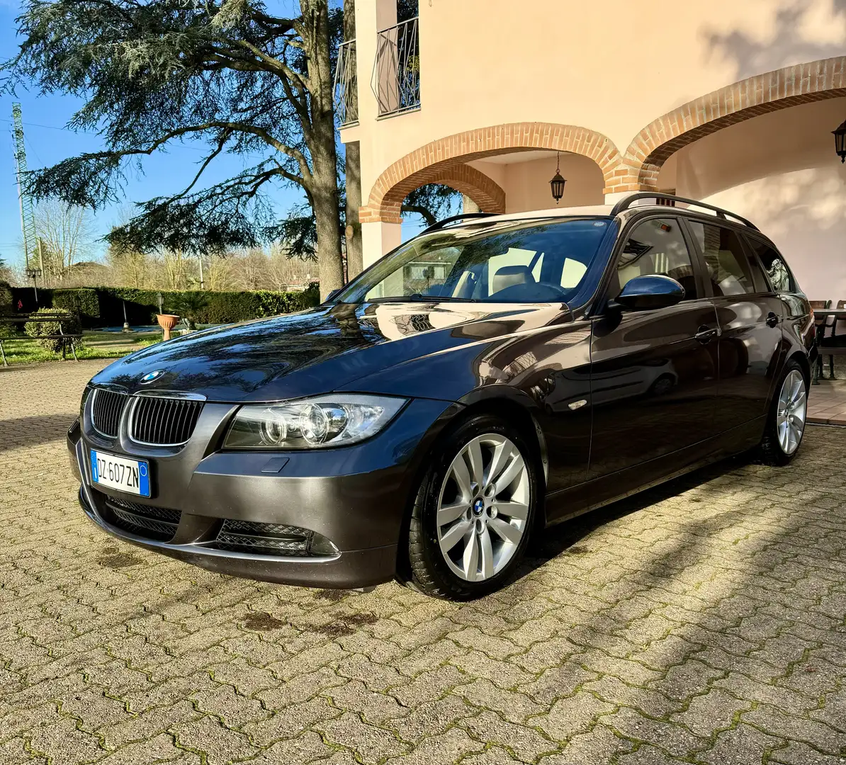 BMW 320 320d Touring Eletta - 2