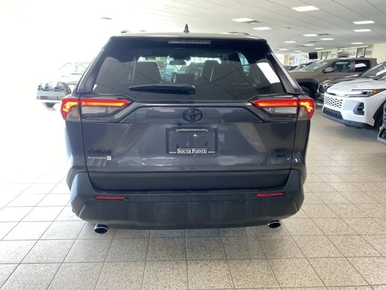 Toyota RAV 4 снимка Toyota RAV 4