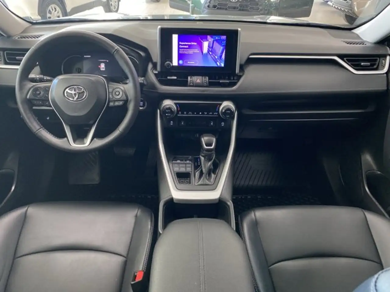 Toyota RAV 4 снимка Toyota RAV 4