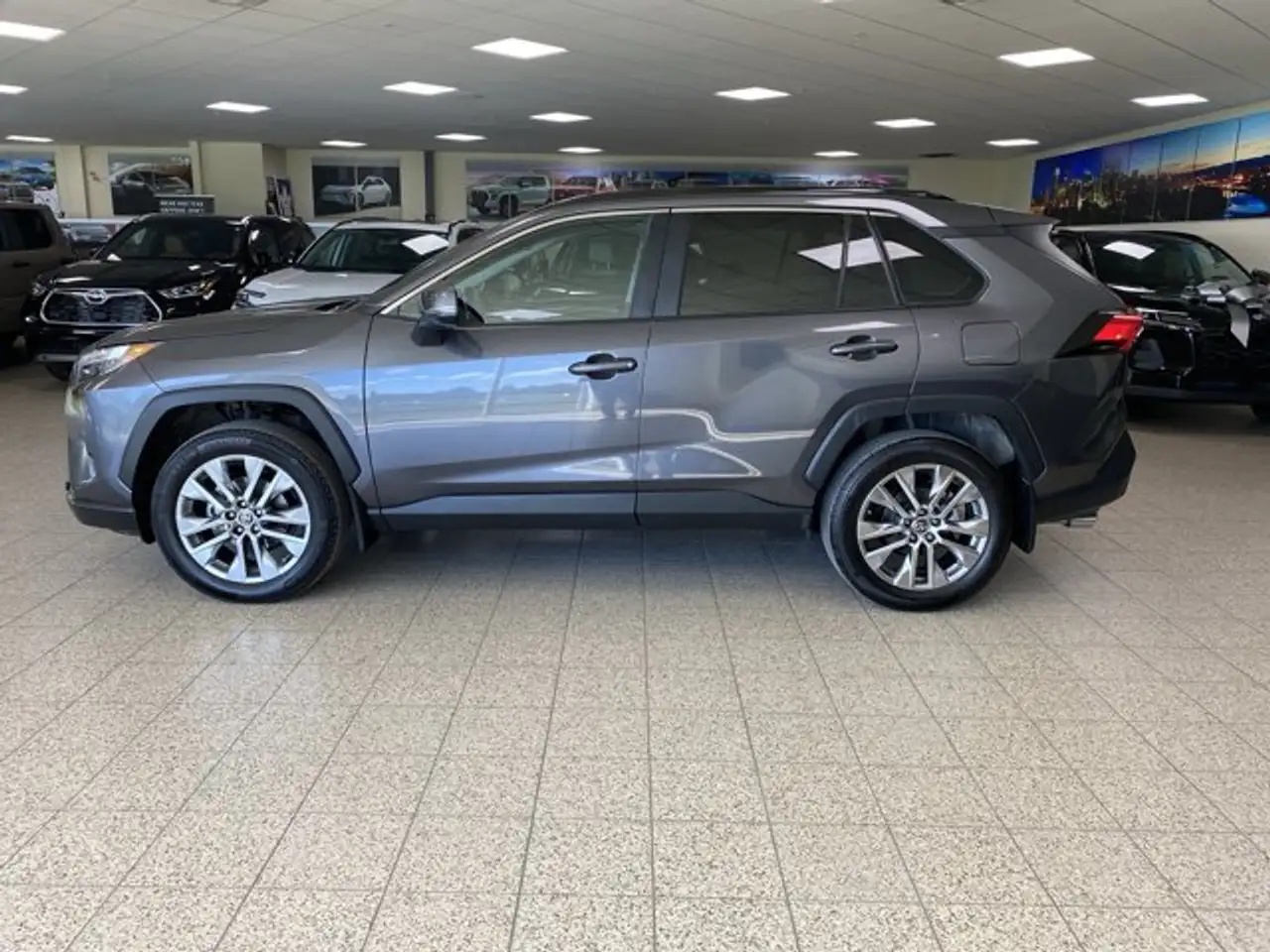 Toyota RAV 4 снимка Toyota RAV 4