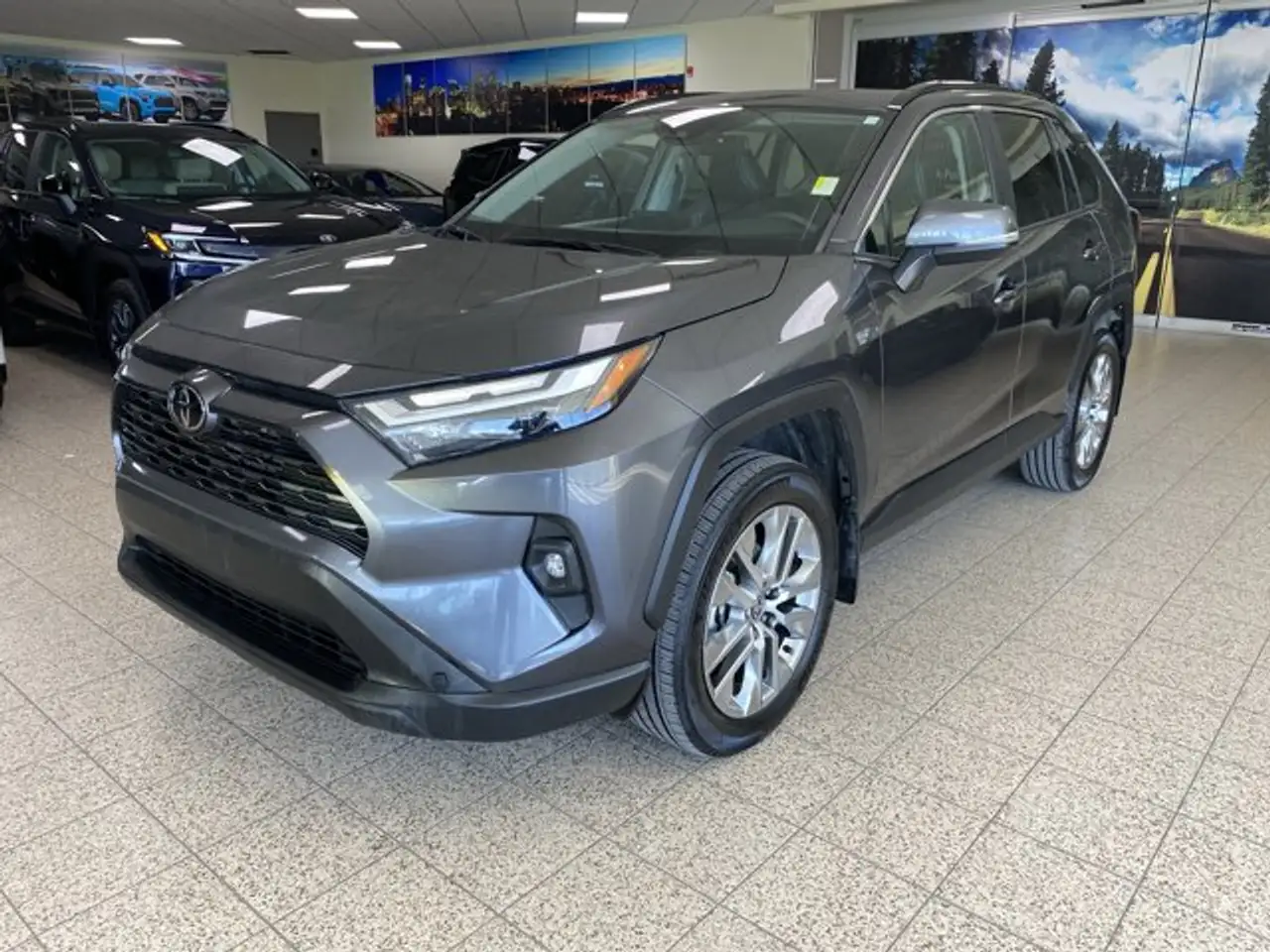 Toyota RAV 4 снимка Toyota RAV 4