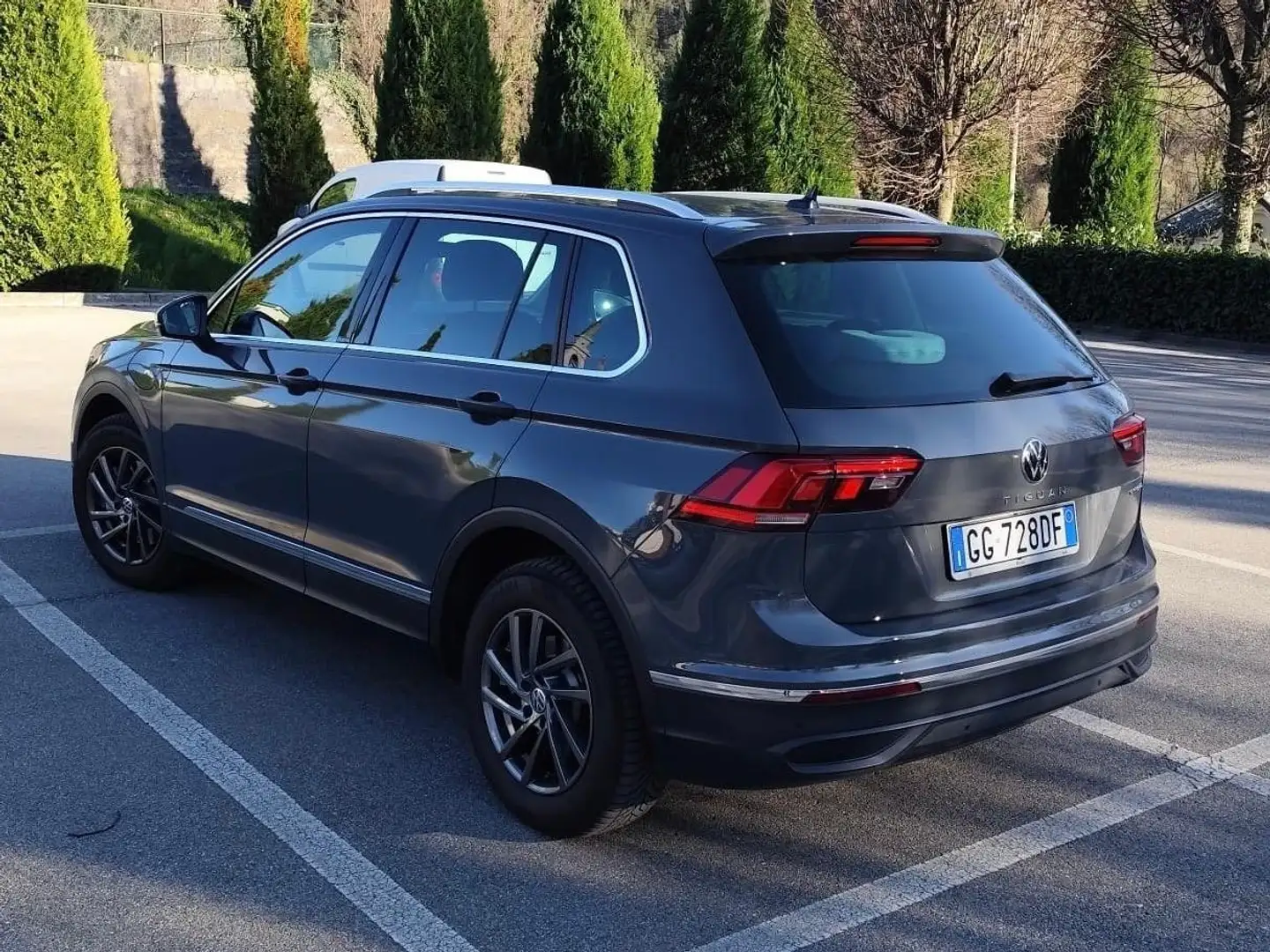 Volkswagen Tiguan plug-in 1.4 eHybrid Life dsg - 2