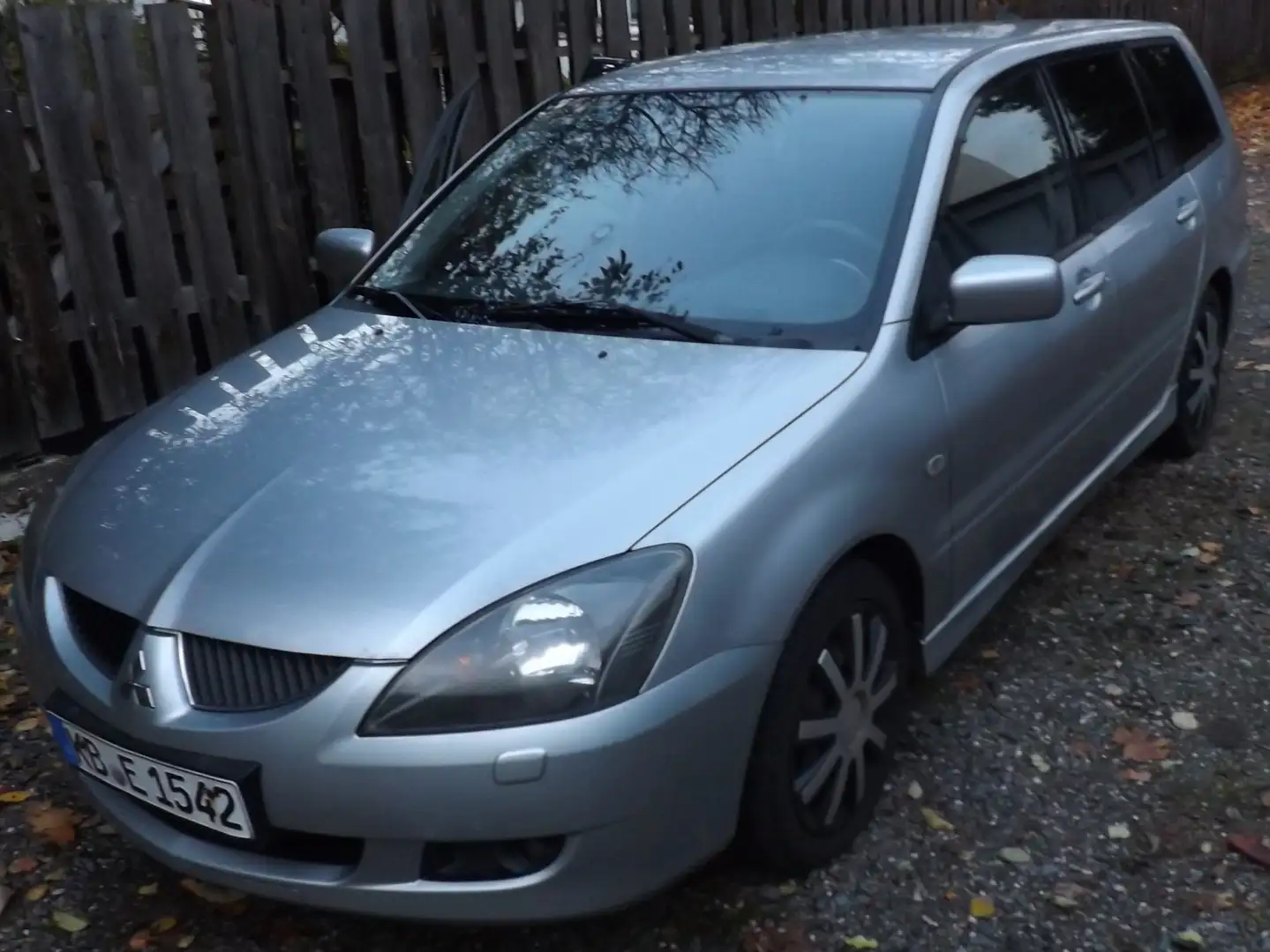 Mitsubishi Lancer Lancer Kombi 1.6 Sport Silber - 1
