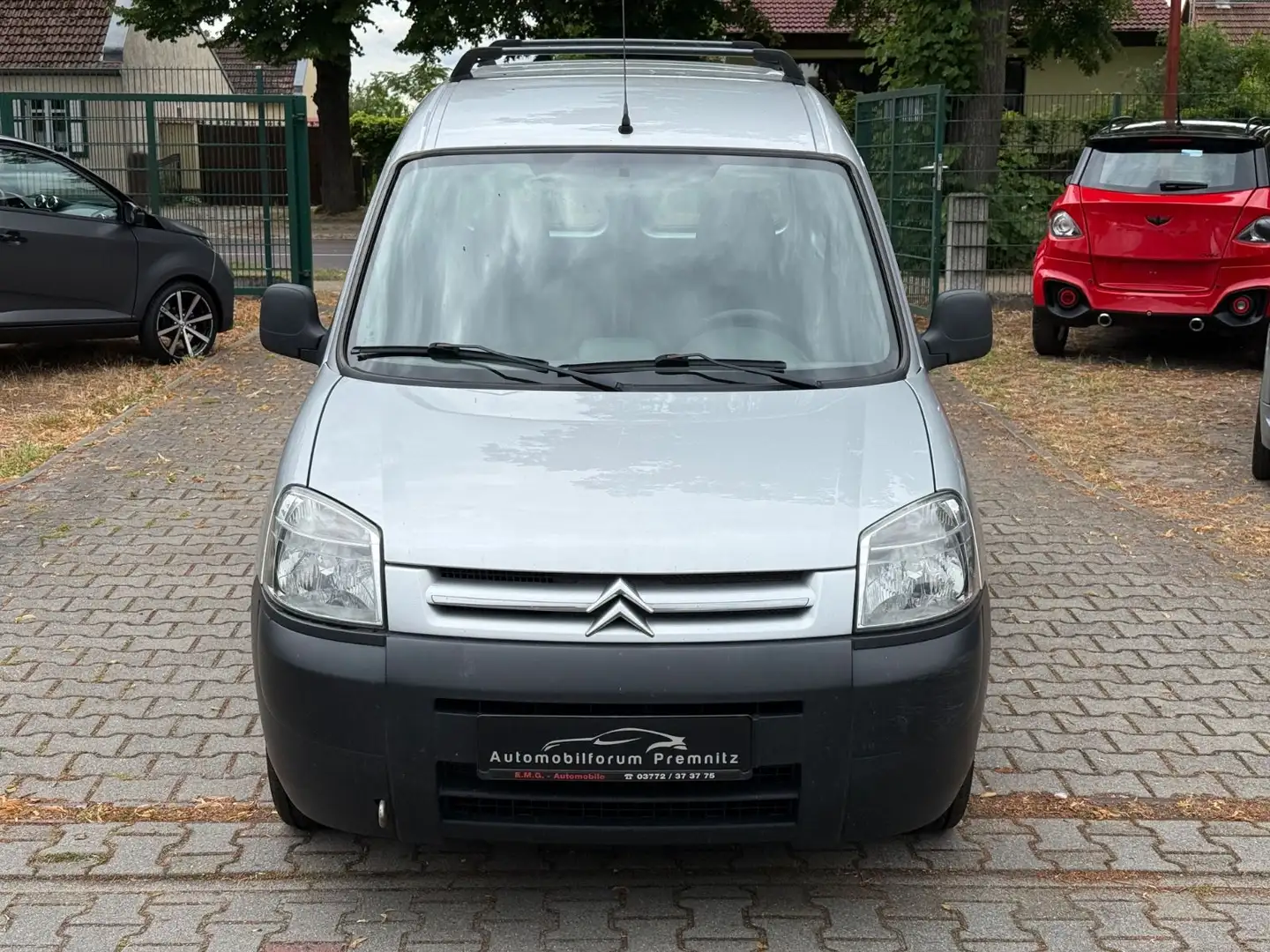 Citroen Berlingo HDi 75 600 First Kasten LKW-Zulassung Grau - 2