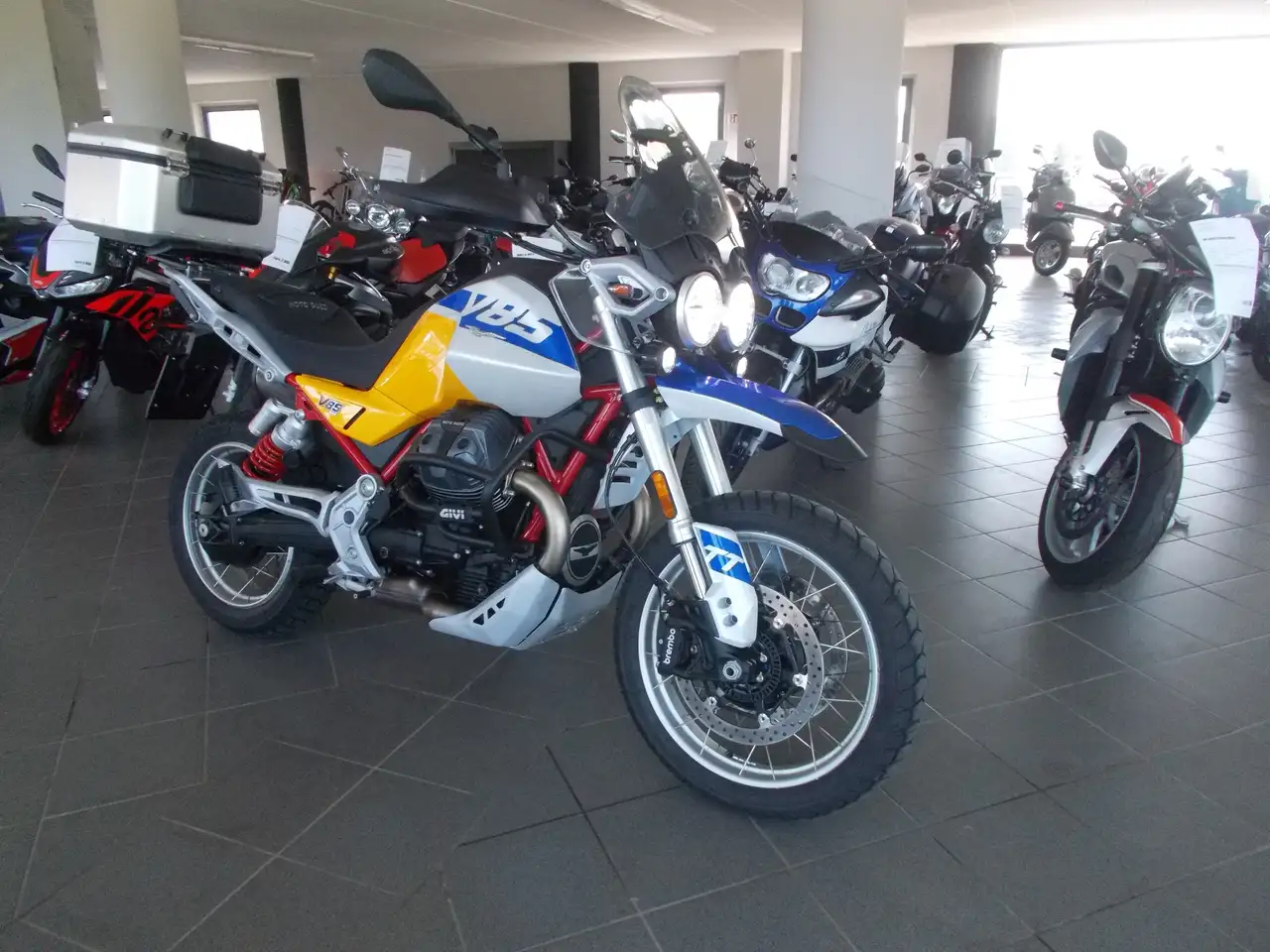 Moto Guzzi V 85 TT