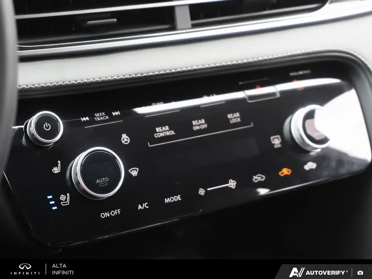 Infiniti QX60 photo Infiniti QX60