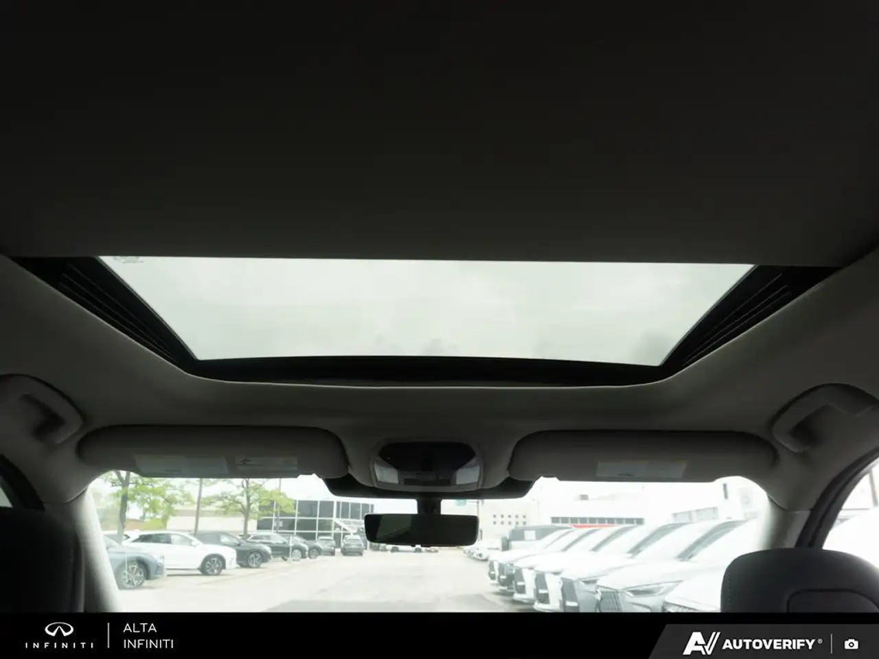 Infiniti QX60 photo Infiniti QX60