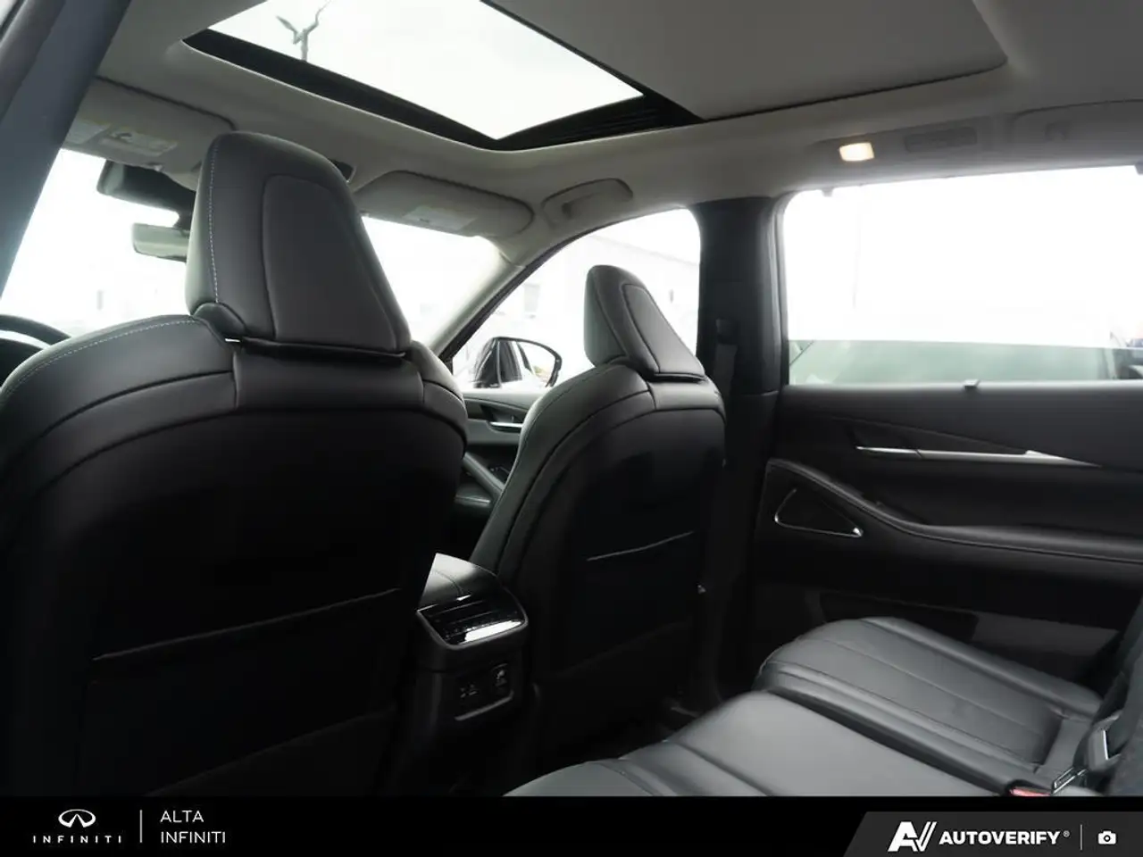 Infiniti QX60 photo Infiniti QX60