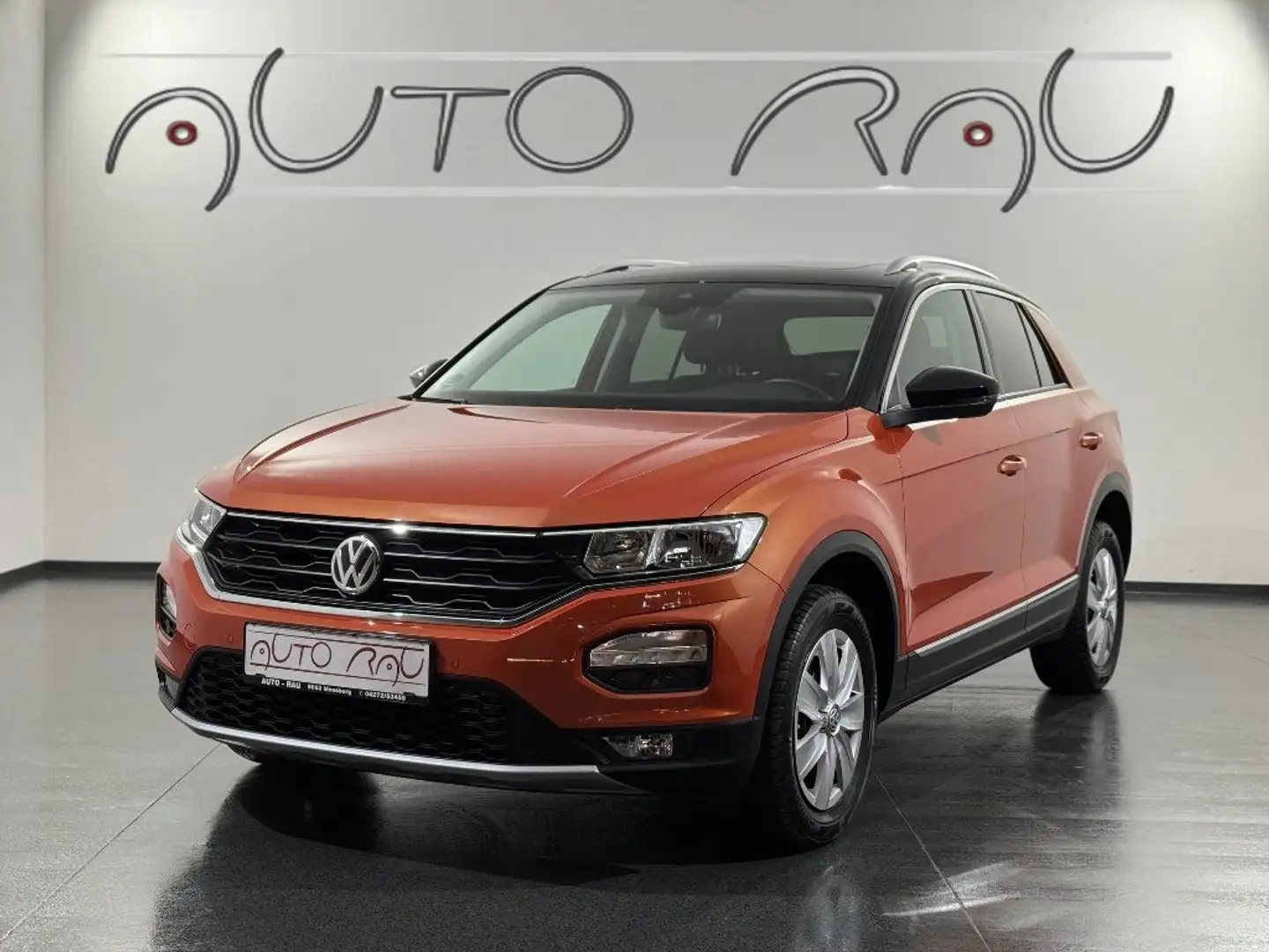 Volkswagen T-Roc 1.6 TDI Style BMT *VirtCpt*PANO*ACC*RFK*NAV*ALU* Orange - 1