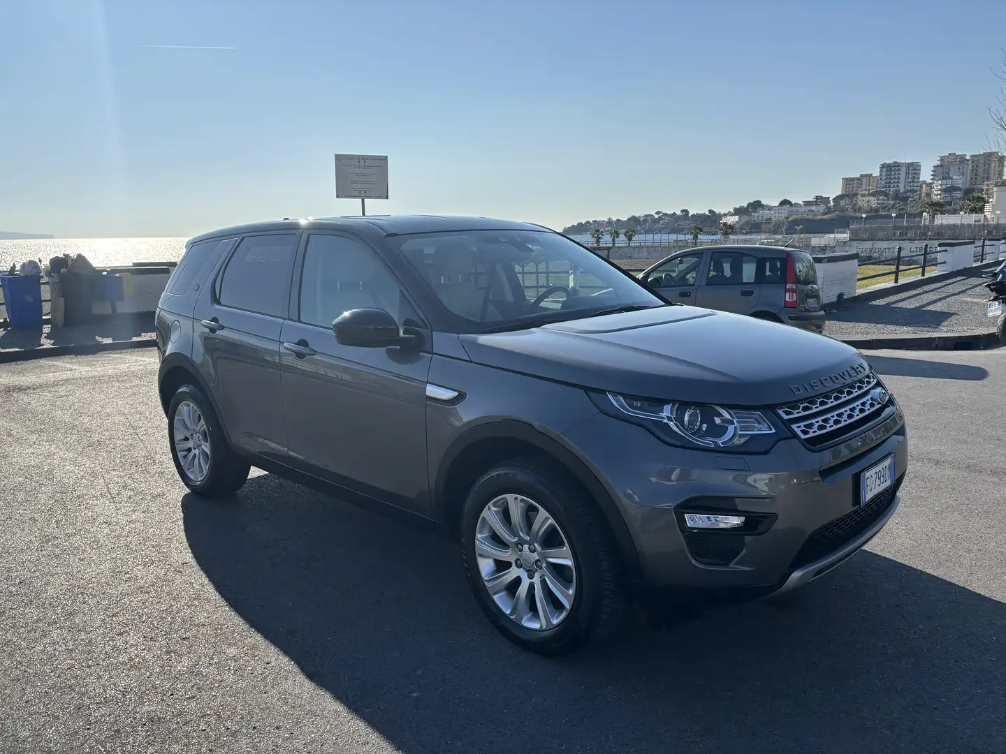 Land Rover Discovery Sport Discovery Sport I 2015 2.0 td4 HSE Luxury awd180cv Argento - 1