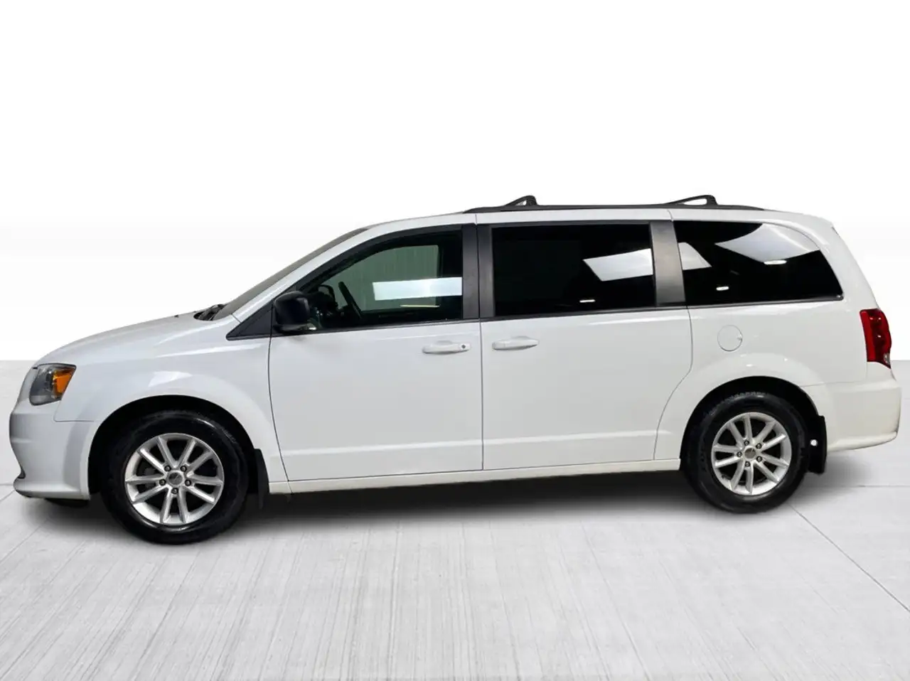 Dodge Grand Caravan снимка Dodge Grand Caravan