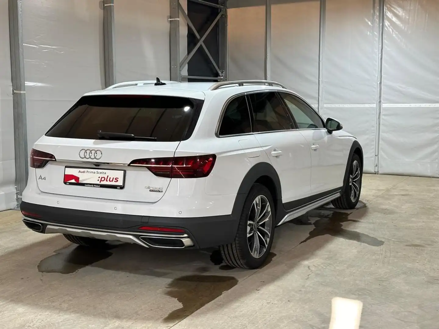 Audi A4 allroad 40 2.0 tdi mhev Business Evolution quattro 204cv Blanc - 2