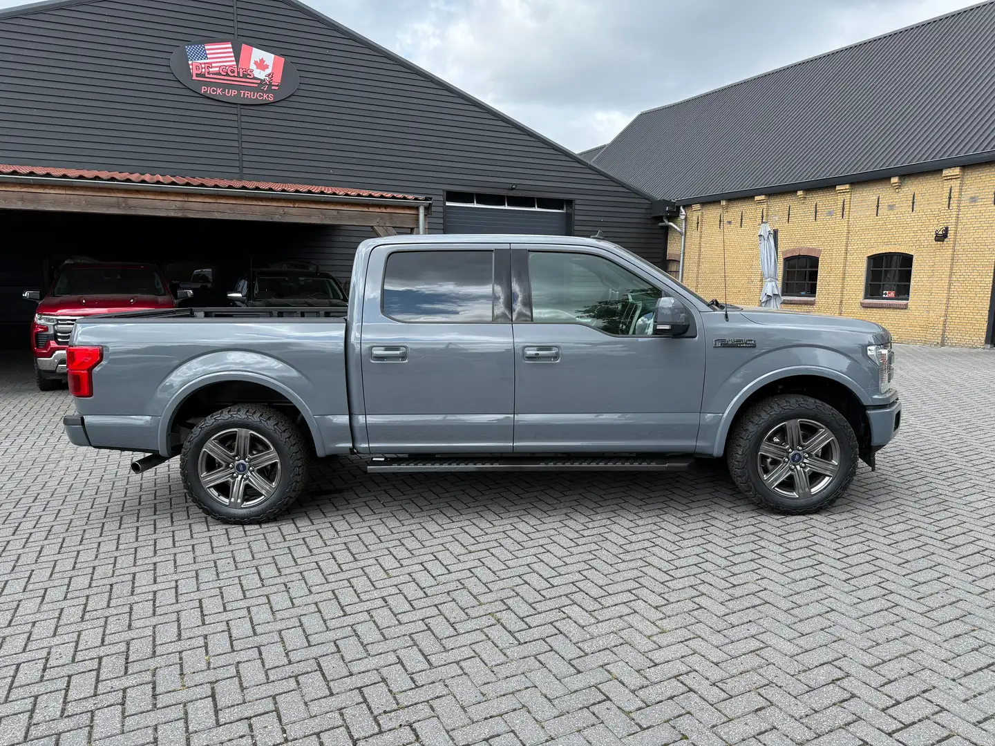 Ford F 150 Lariat 3.5L V6 Ecoboost pick-up bedrijfswagen Grijs - 2