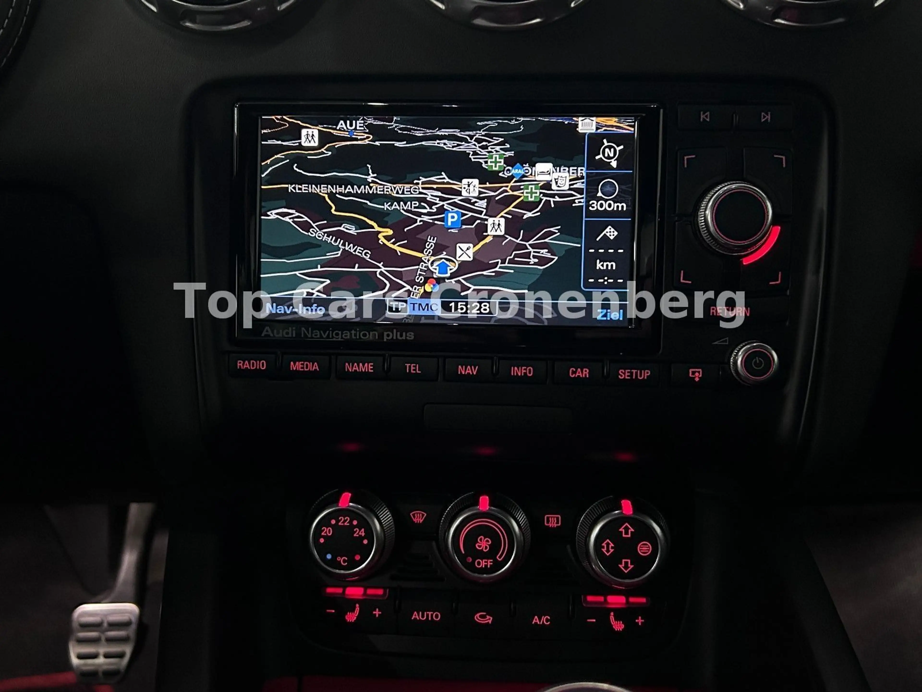 Audi TT RS 2.5 TFSI quattro Coupe*1.Hand*MMI*Schalter — photo 10