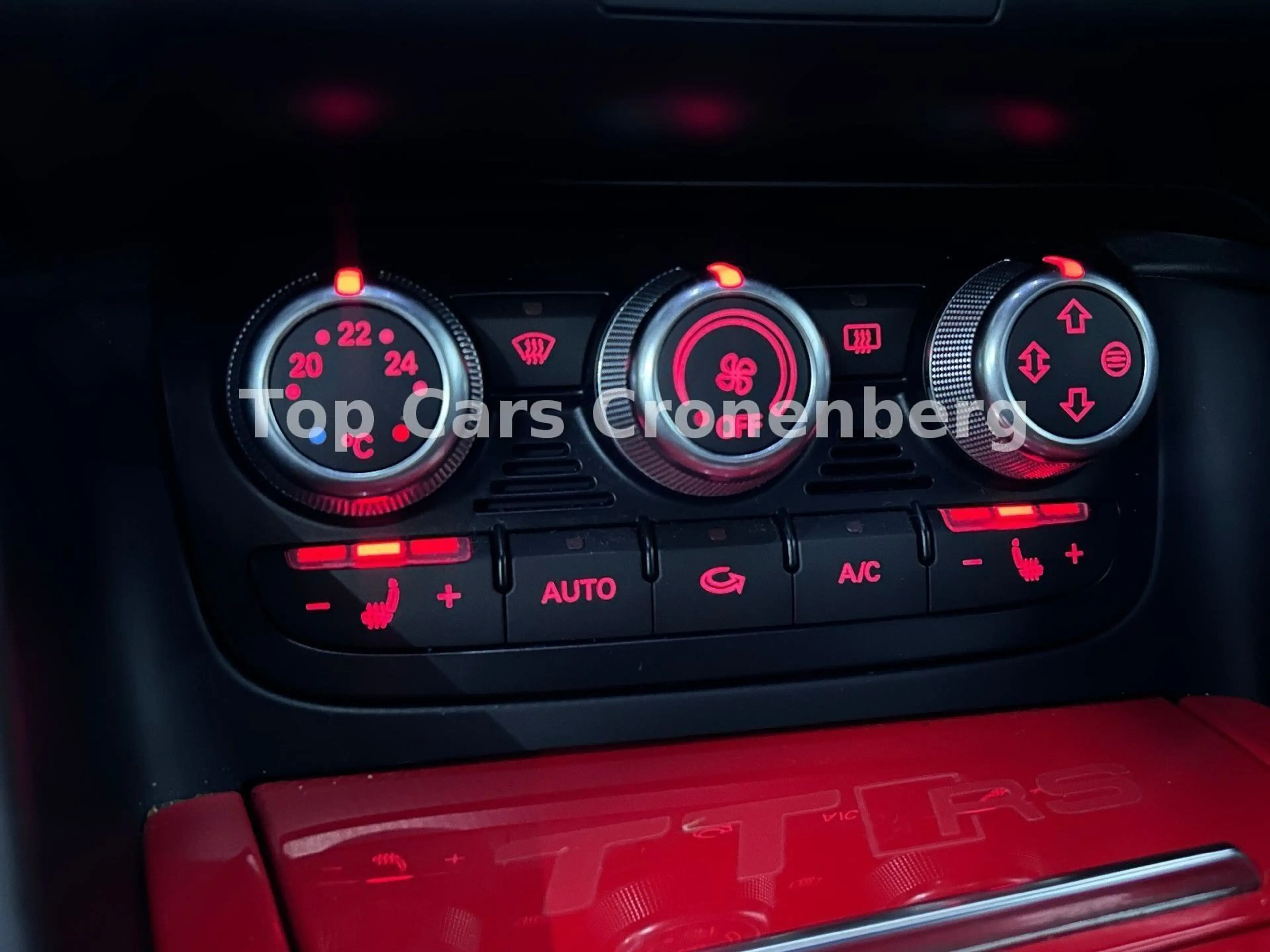 Audi TT RS 2.5 TFSI quattro Coupe*1.Hand*MMI*Schalter — photo 12