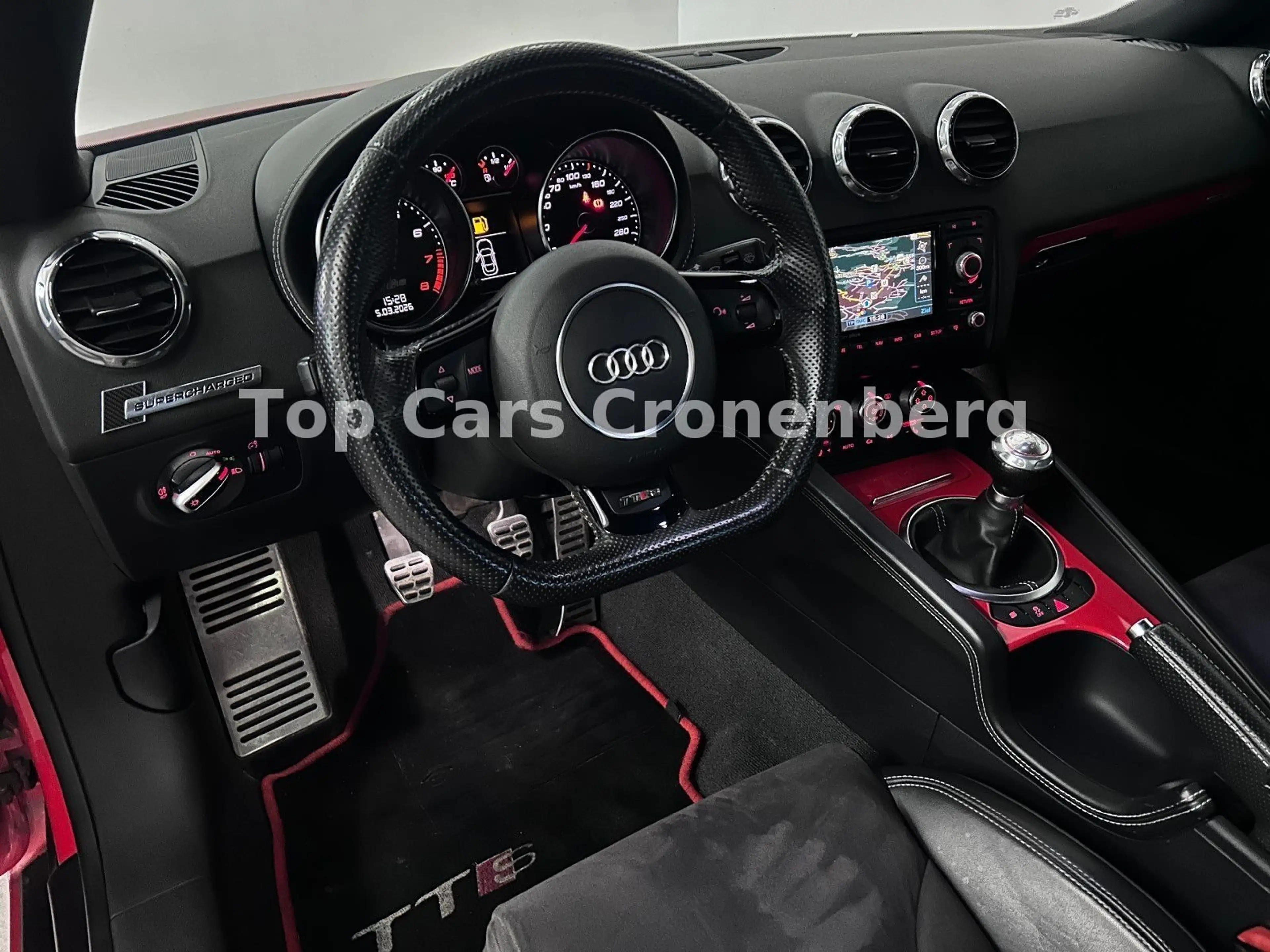 Audi TT RS 2.5 TFSI quattro Coupe*1.Hand*MMI*Schalter — photo 9