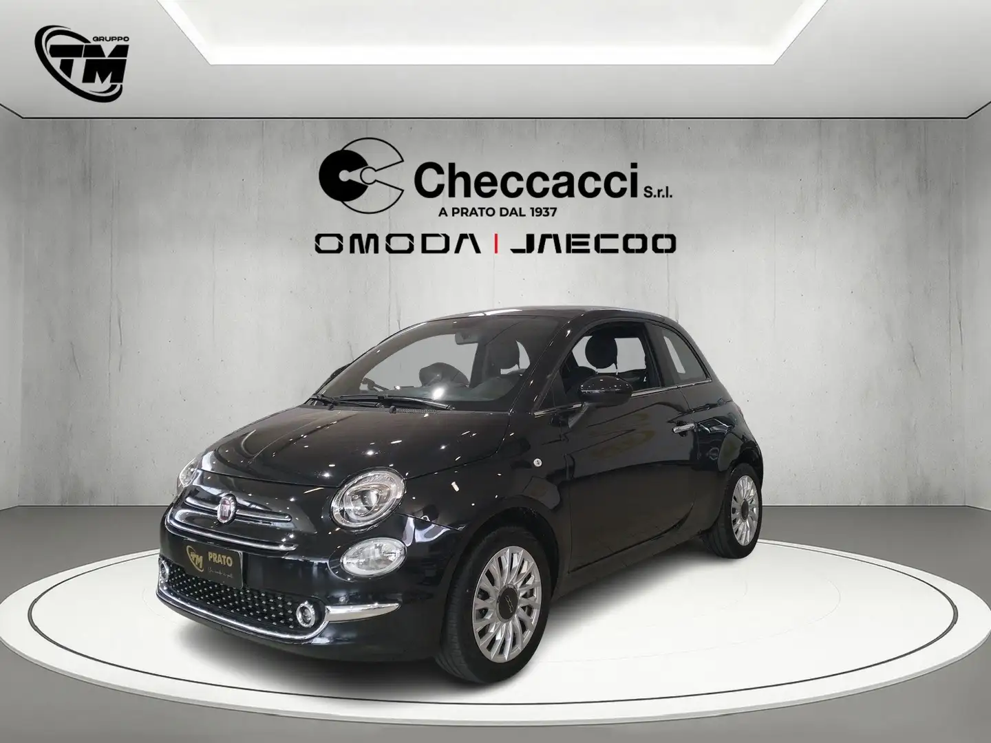 Fiat 500 1.0 hybrid Dolcevita 70cv *19.000 KM* Zwart - 1