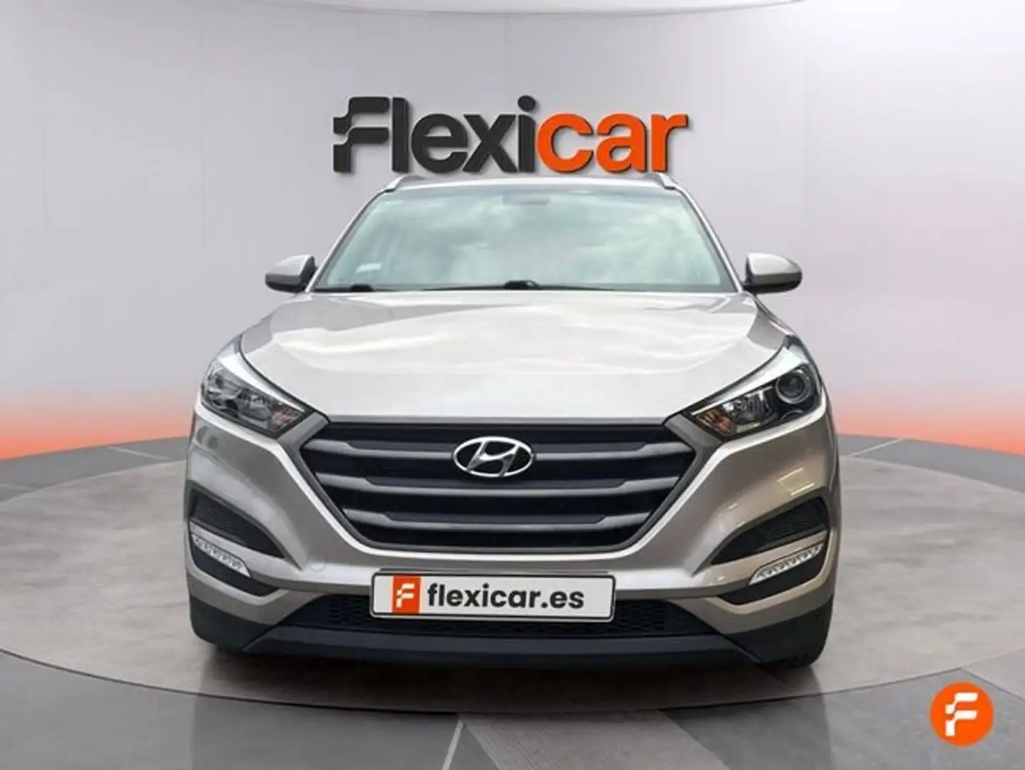 Hyundai TUCSON 1.6 GDI 97kW (131CV) Klass BE 4X2 Gris - 2