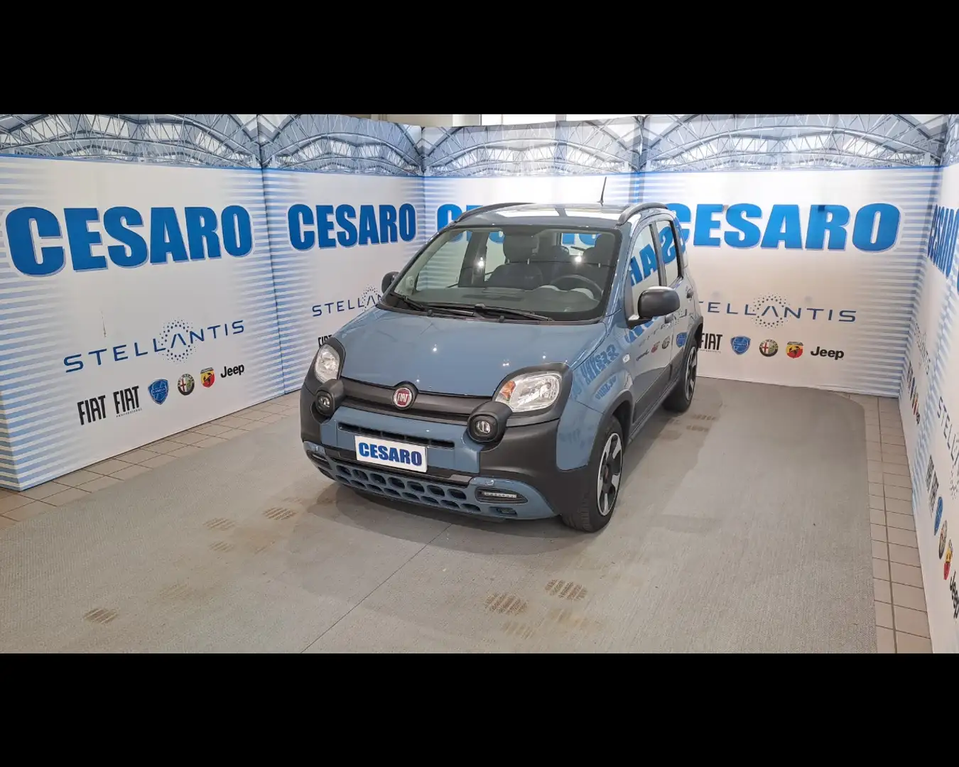 Fiat New Panda Cross 1.0 FireFly Hybrid Blu/Azzurro - 2