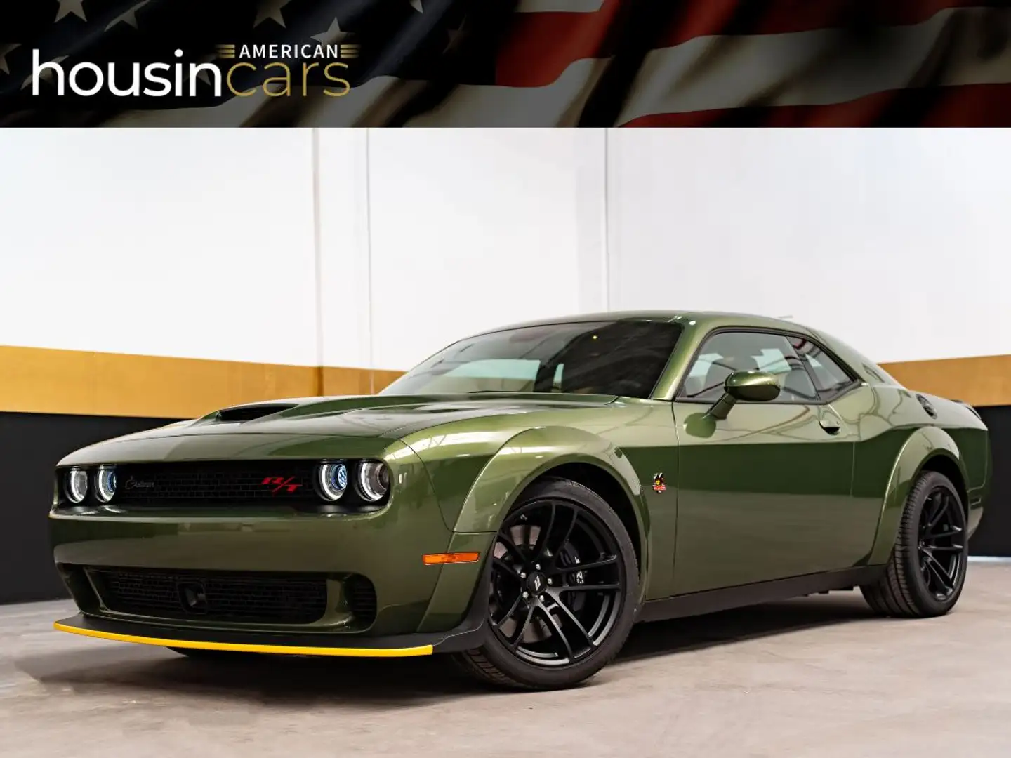 Dodge Challenger R/T Scat Pack Widebody 6.4 HEMI V8 Verde - 1
