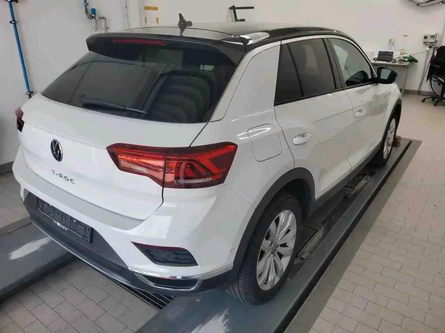 Volkswagen T-Roc 1.5 TSI Sport Blanc - 2