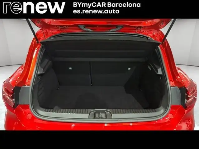 Renault Clio view 11