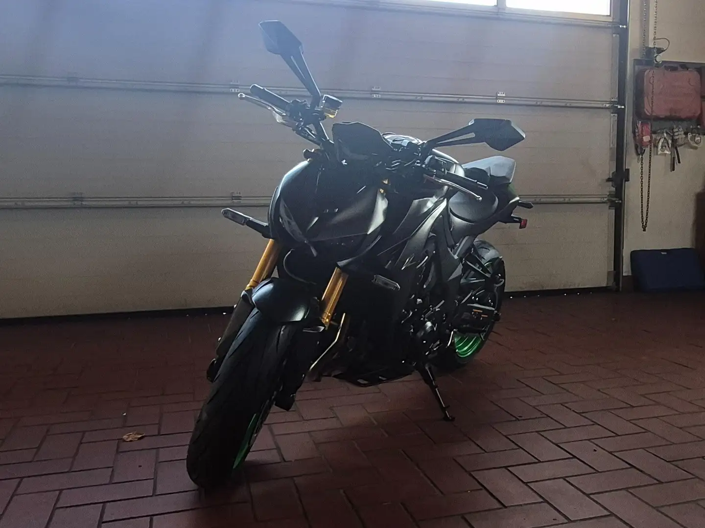 Kawasaki Z 1100 SE Grau - 2