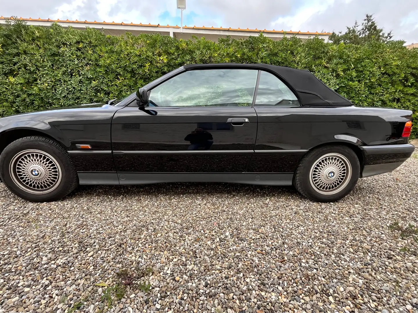BMW 320 Serie 3 E36 Cabrio 320i Cabrio c/2airbag Nero - 2