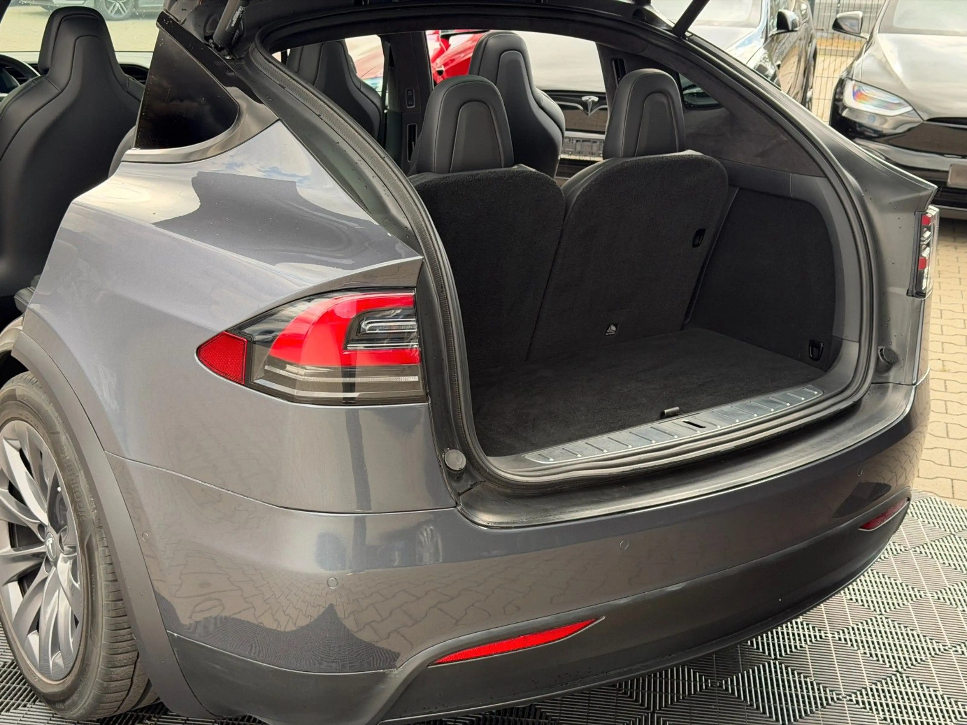 Tesla Model X MODEL X RAVEN PERFORMANCE | FULL SELF DRIVE 3 | — photo 11