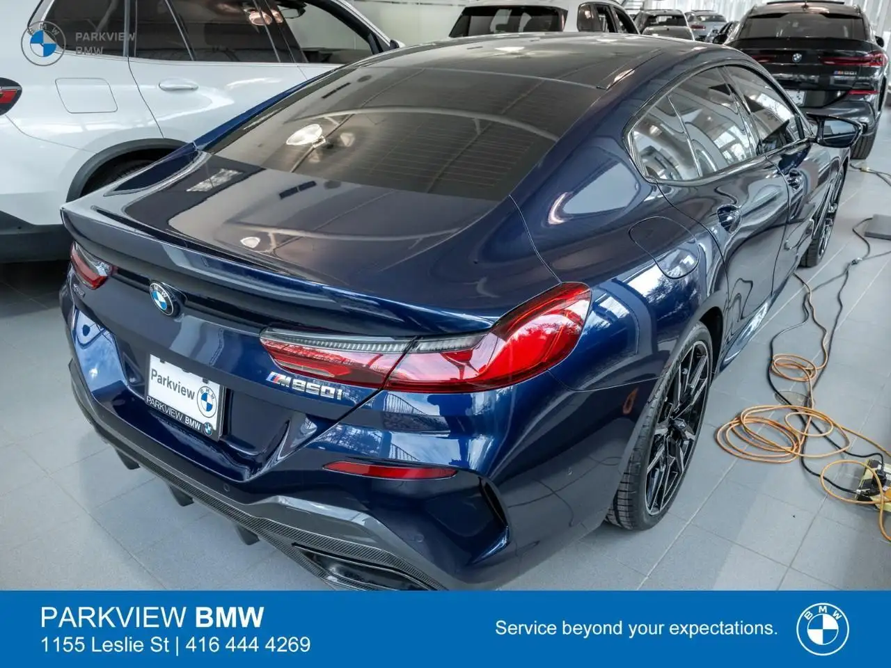 BMW 8 Series снимка BMW 8 Series