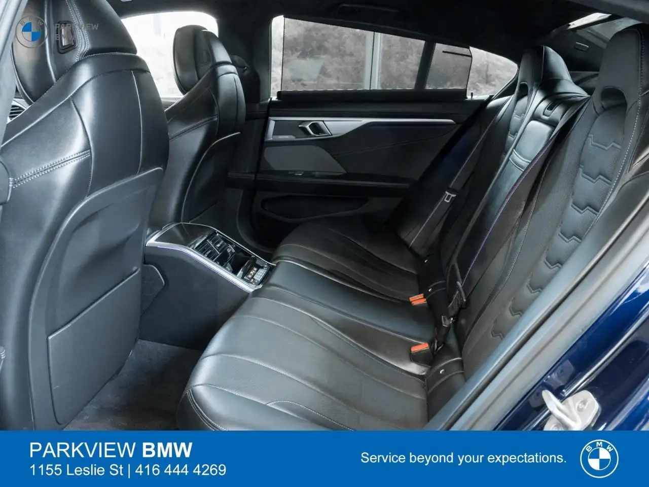 BMW 8 Series снимка BMW 8 Series