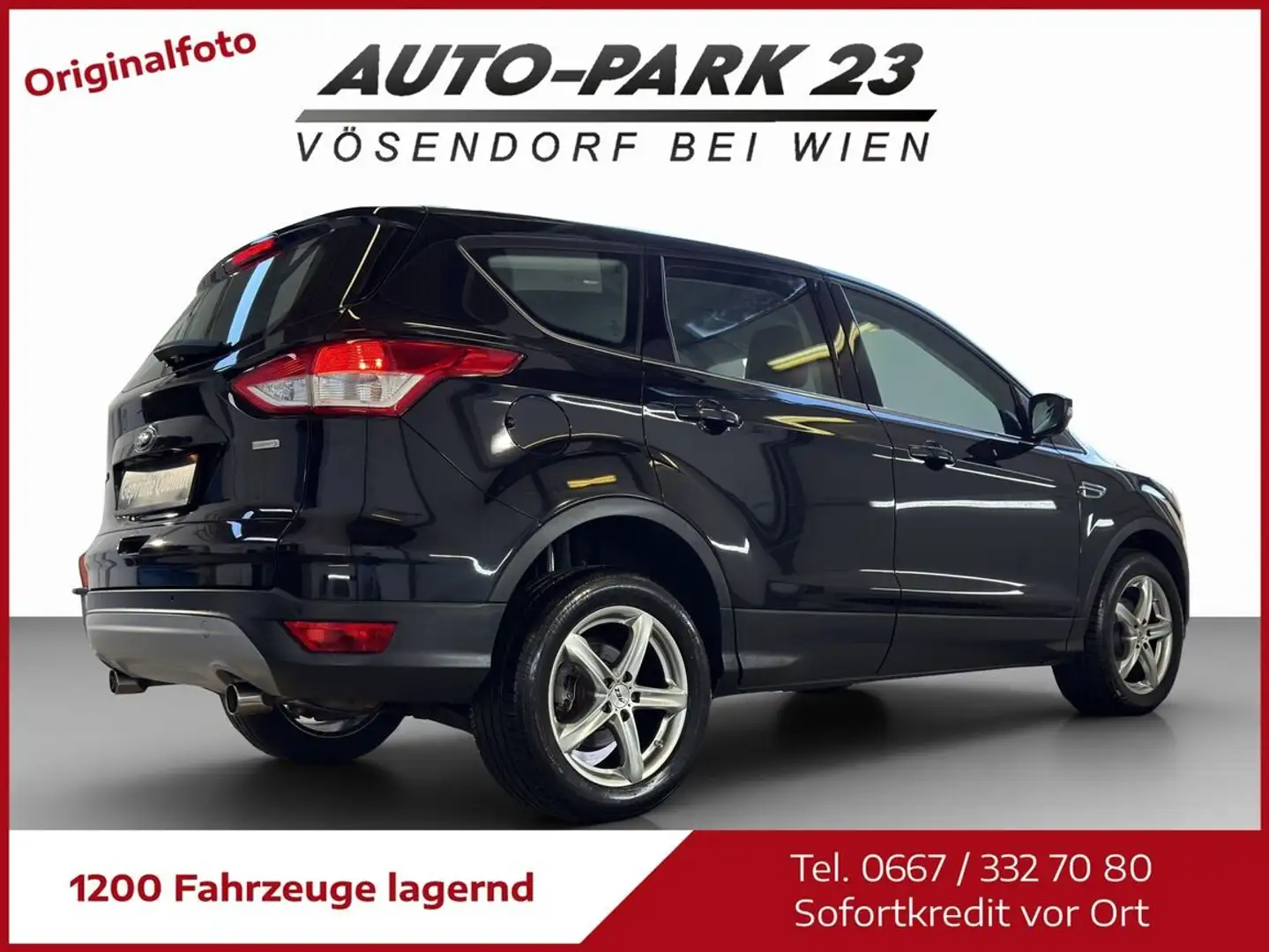 Ford Kuga KUGA 1,6 **150PS**NUR 85.000KM*MOD2015 Schwarz - 2