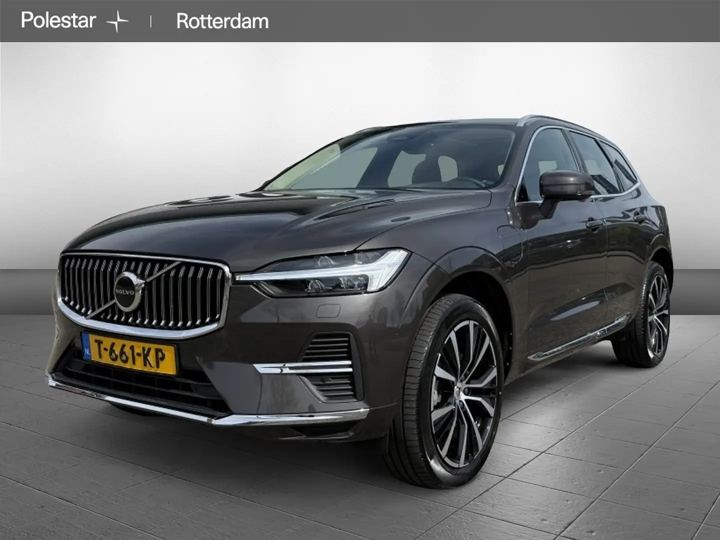 Volvo XC60 T6 AWD Plus Bright | Panoramadak | Leder | Trekhaa Grigio - 2