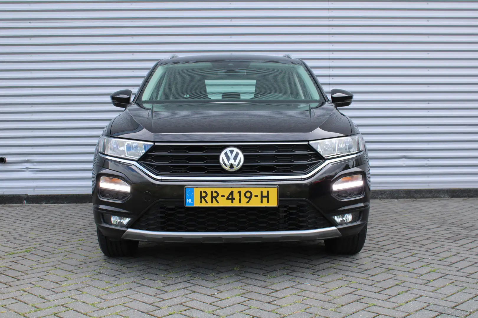 Volkswagen T-Roc 1.0 TSI Style | 16" LM | Airco | Android Auto | Ap Zwart - 2