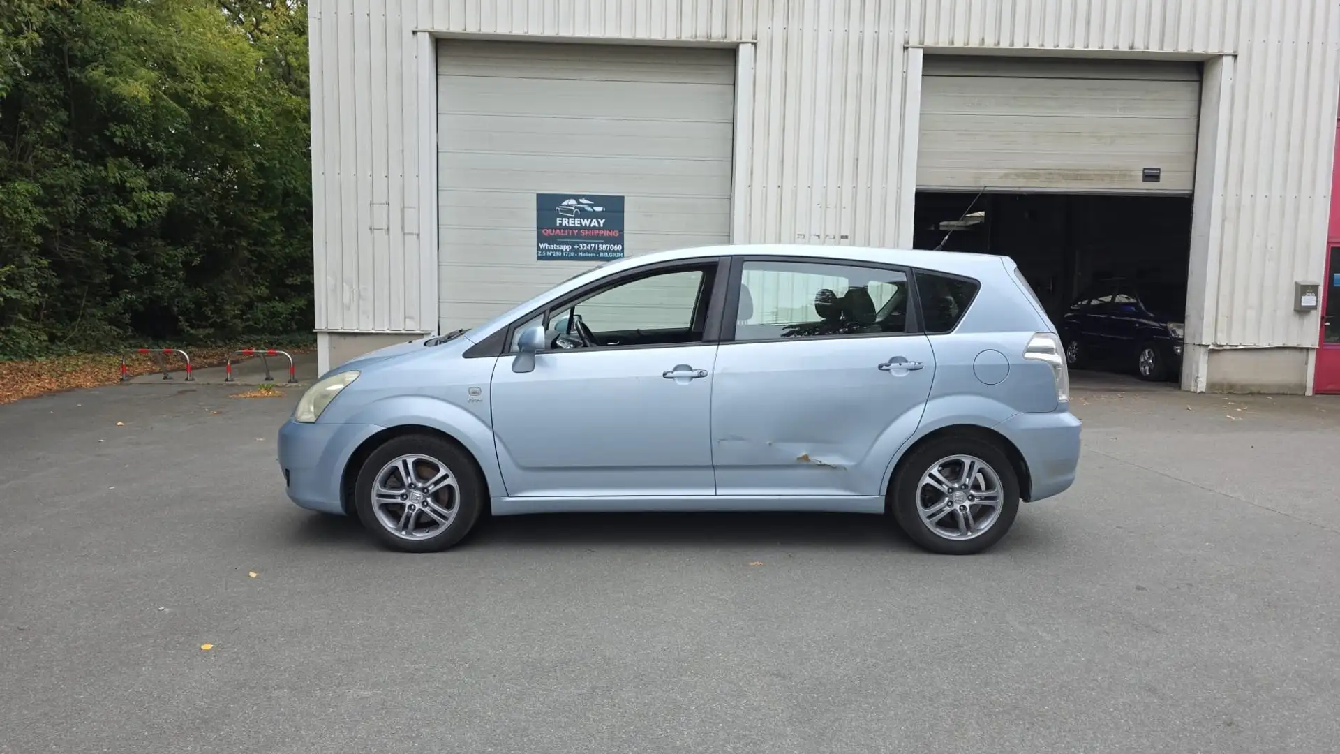 Toyota Corolla Verso Corolla Verso 1.8i VVT-i 16l 7pl. Bleu - 1