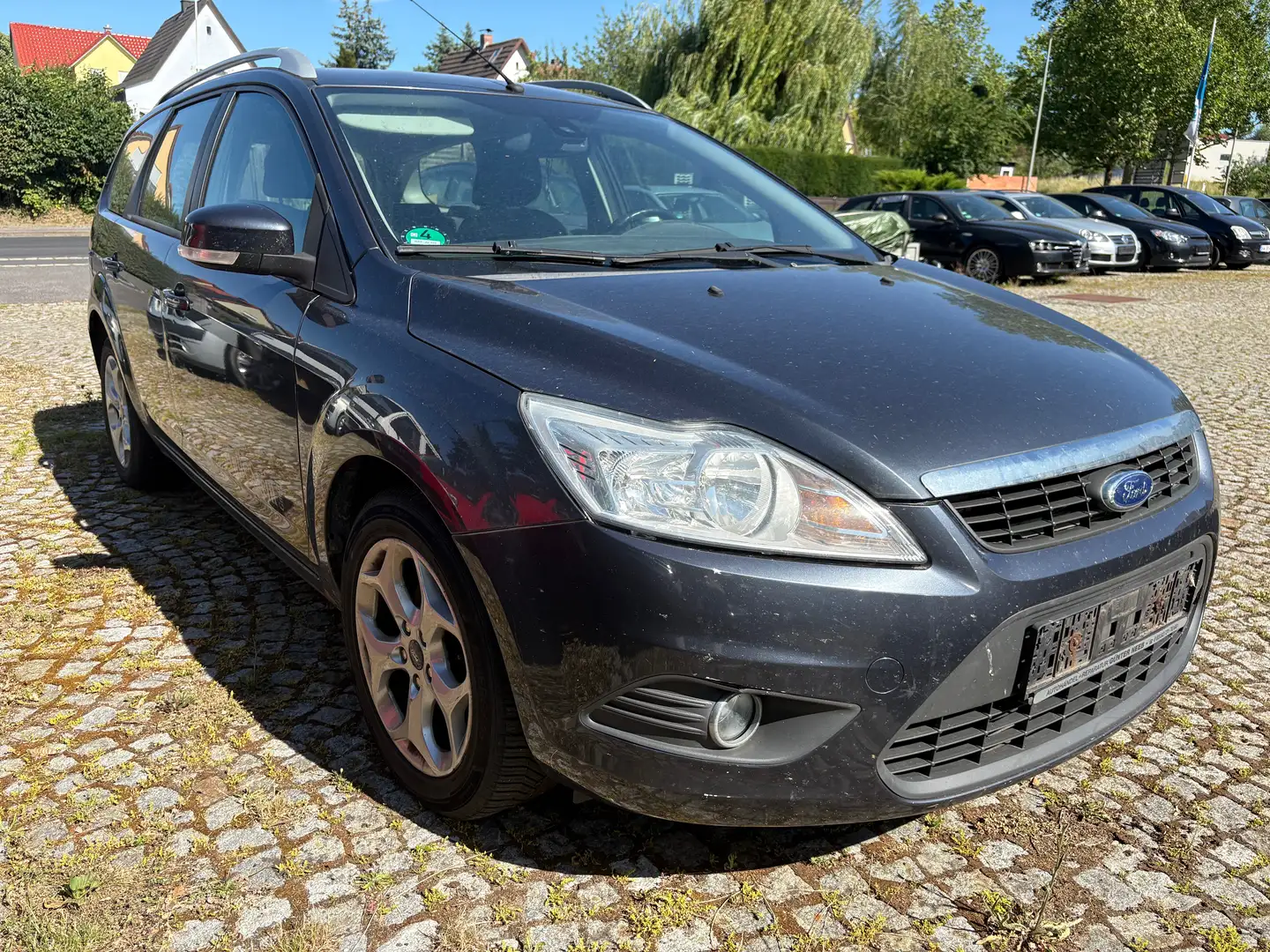 Ford Focus Style TÜV 03/2026 Gris - 1