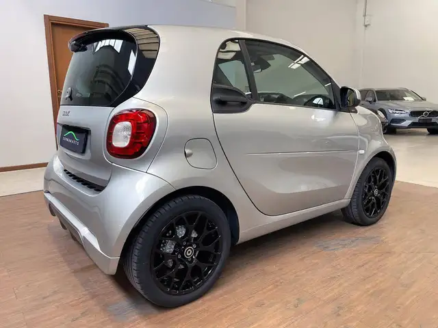 smart Fortwo view 5