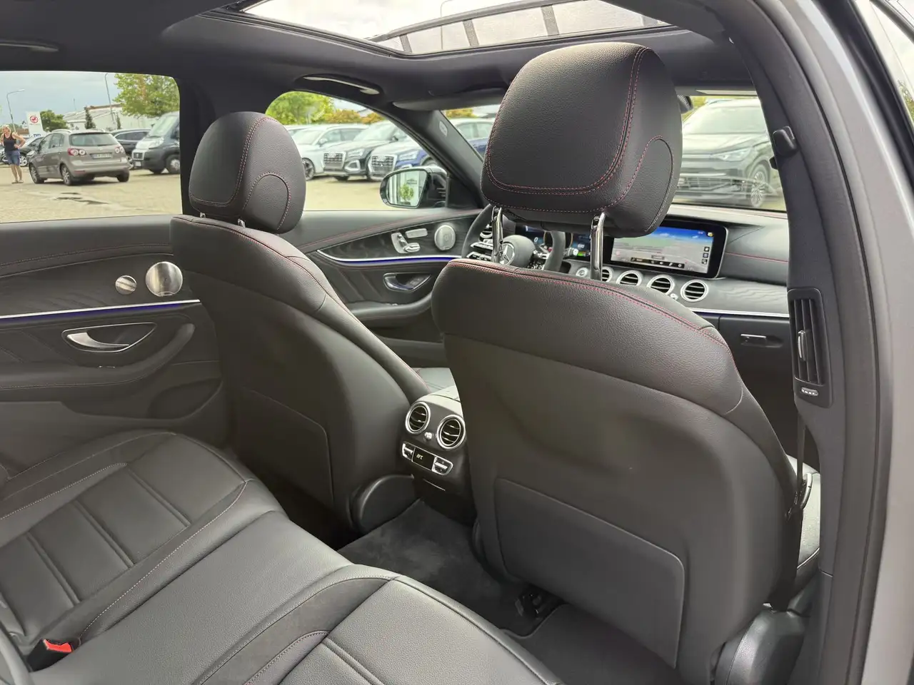 Mercedes-Benz E-Class 4Matic+,Pano,Magno,Burm,360,HUD, миниатюра 27
